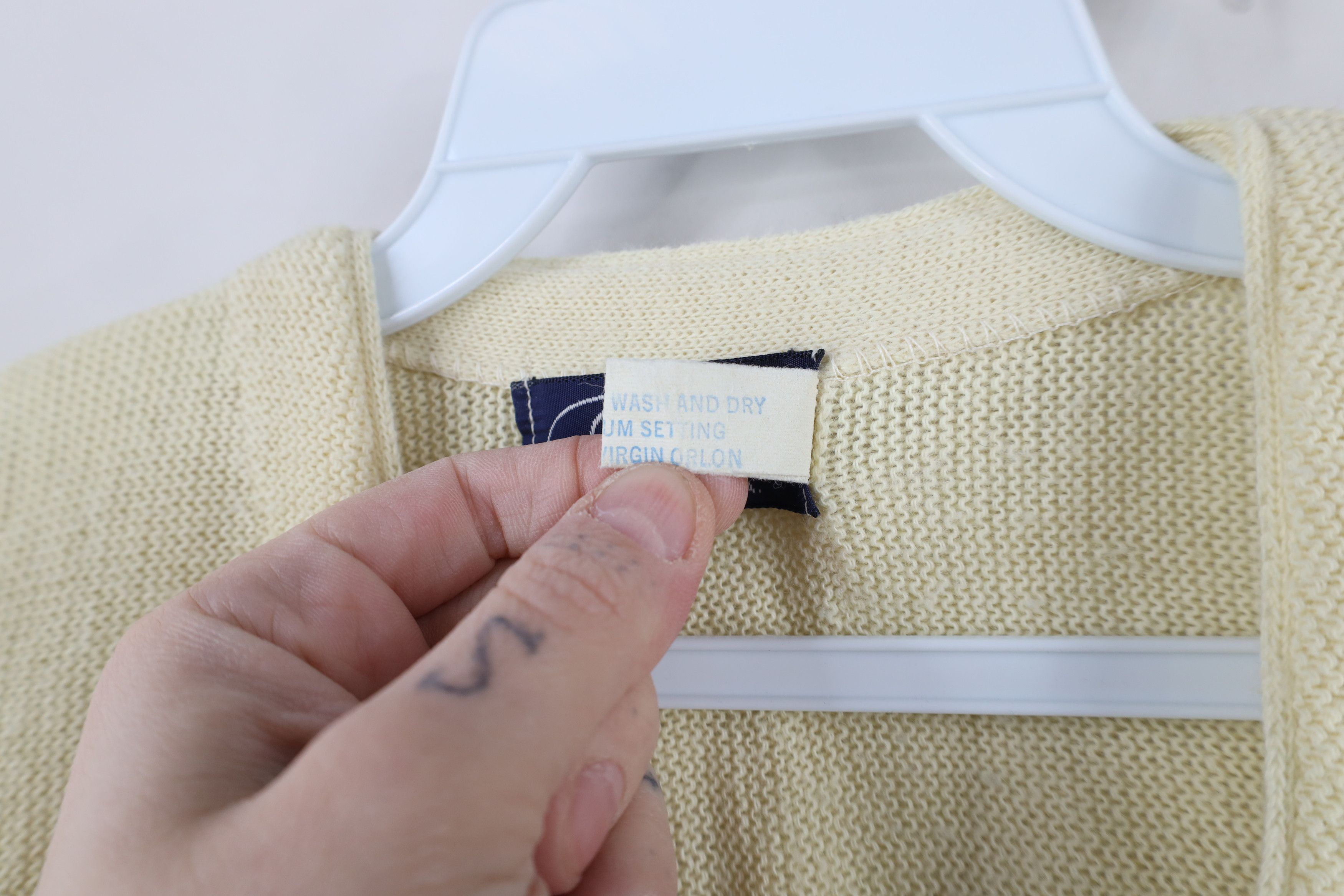 Vintage Vintage 50s 60s Streetwear Button Cardigan Sweater Beige USA Size US XL / EU 56 / 4 - 8 Thumbnail