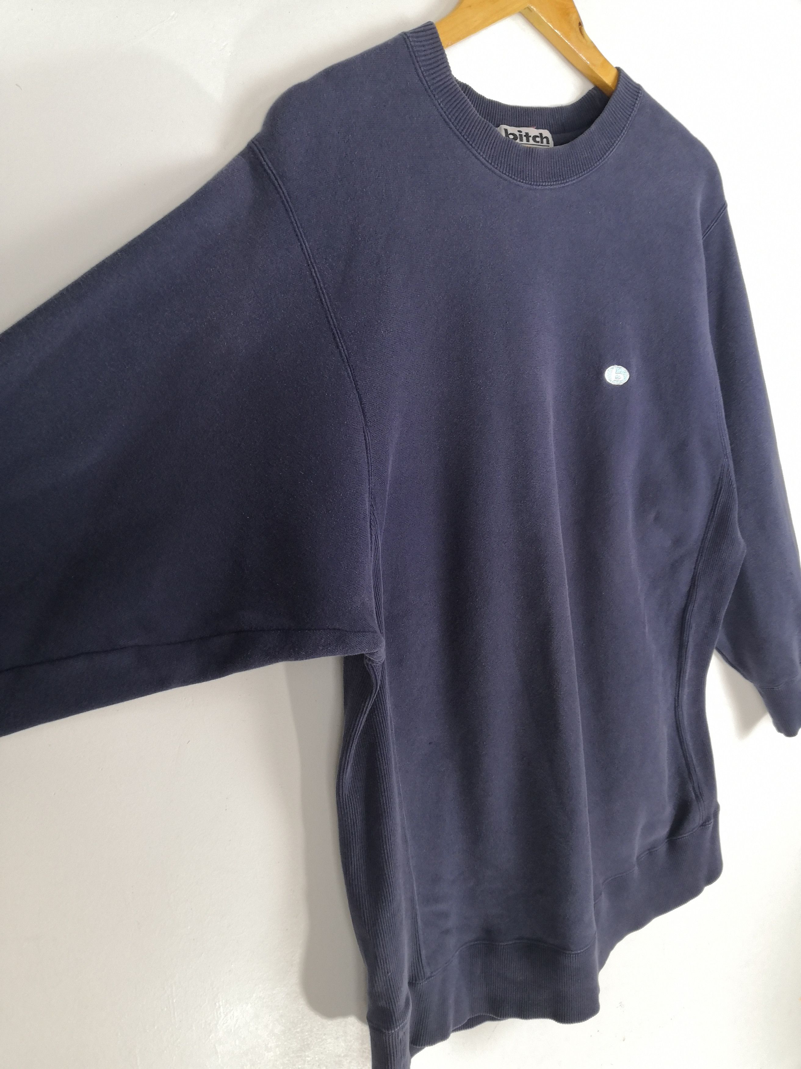 Vintage Vintage Bitch Sweatshirt Skate Fasion Skateboard Crew Neck Size US L / EU 52-54 / 3 - 3 Thumbnail