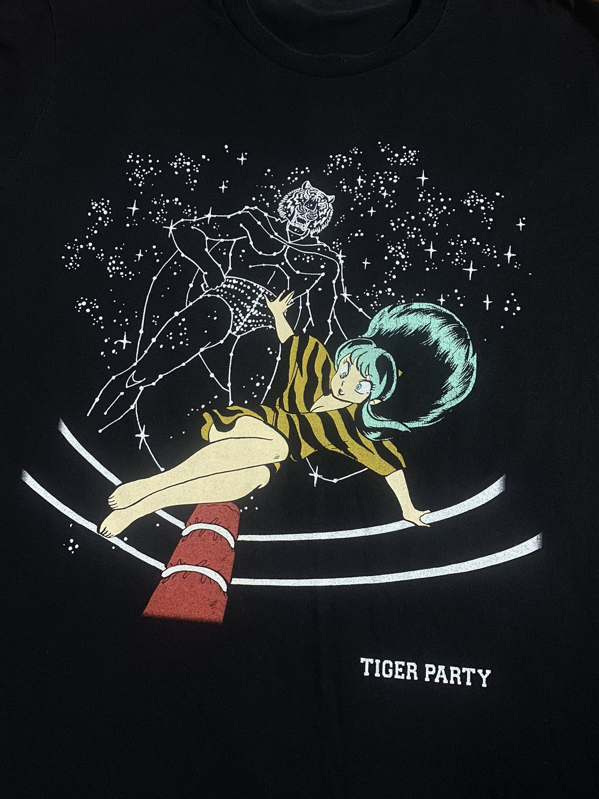 Anime × Japanese Brand × Vintage Vintage uniqlo X urusei yatsura lum invader tiger party Size US XL / EU 56 / 4 - 4 Thumbnail