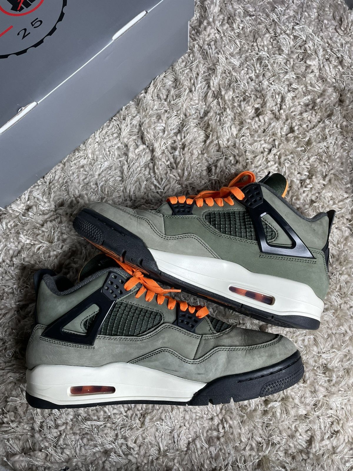Jordan Brand Jordan 4 Undefeated Size US 9 / EU 42 - 3 Thumbnail