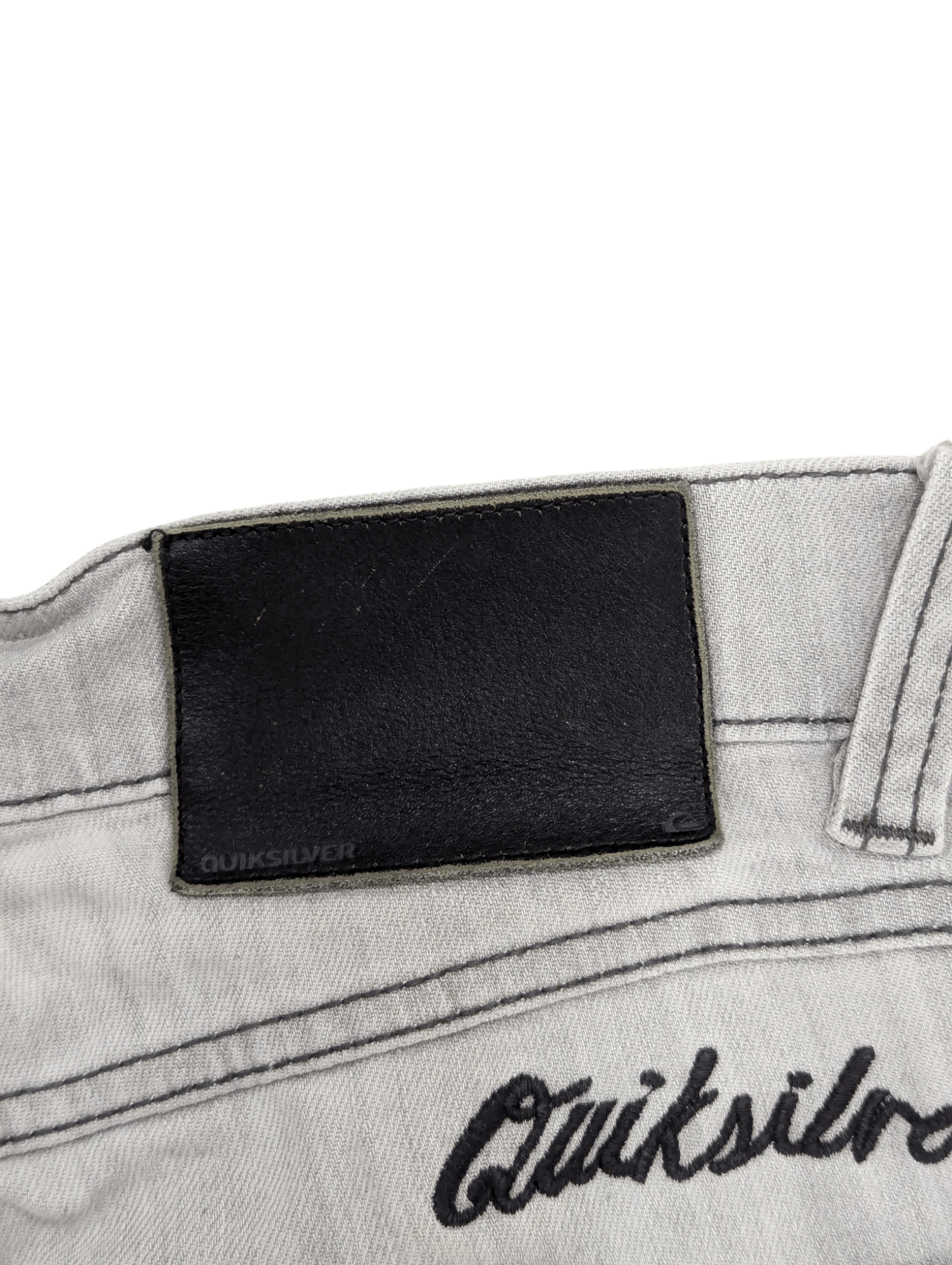 Quiksilver DISTRESSED QUIKSILVER JEANS DENIM Size US 32 / EU 48 - 6 Thumbnail