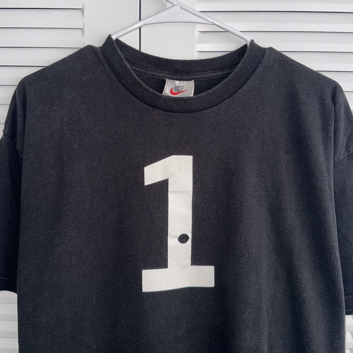 Nike Crazy Vintage 90s Nike Hole in 1 Funny Faded Black Tee Size US L / EU 52-54 / 3 - 1 Thumbnail