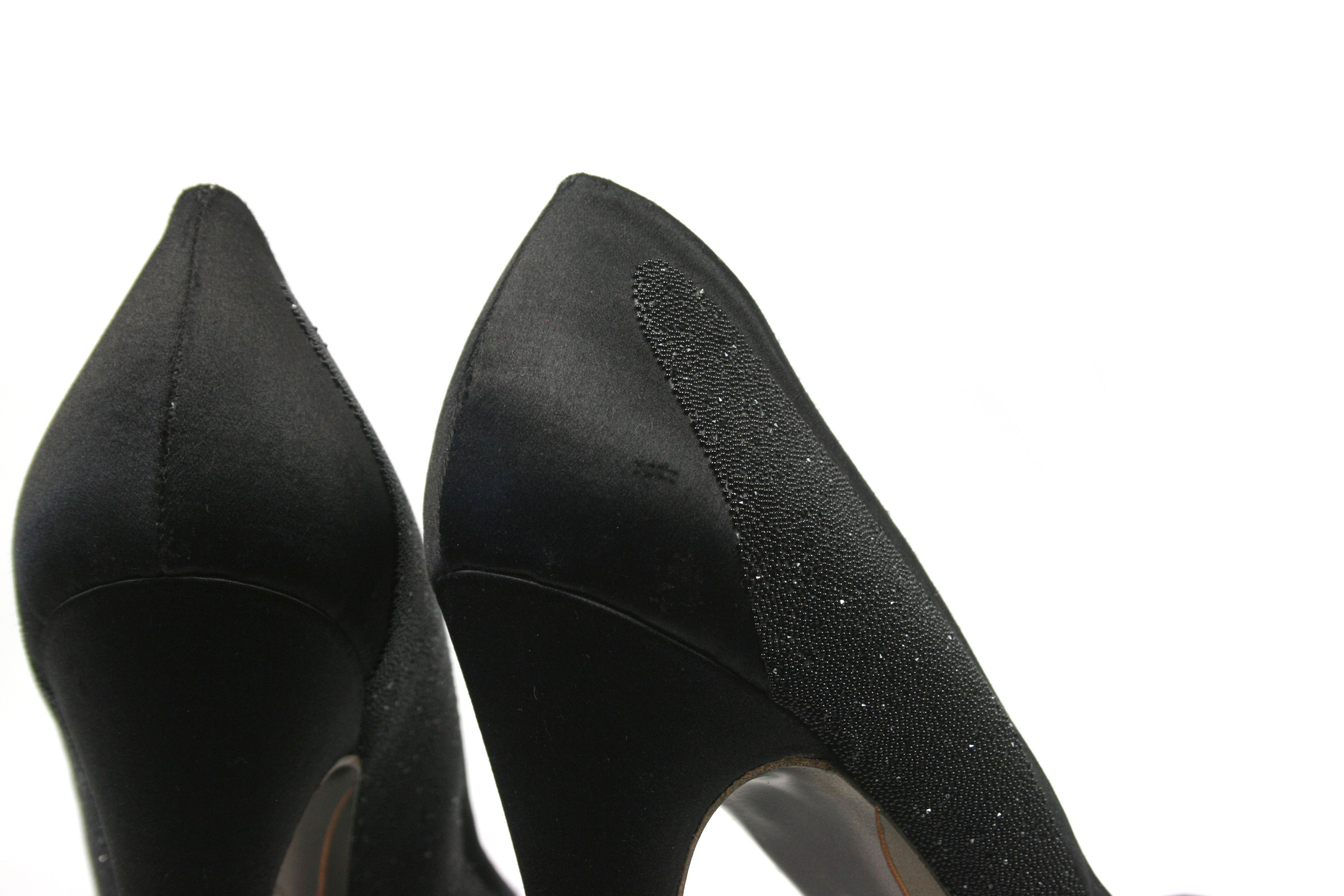 Salvatore Ferragamo Satin Beads Heels Size US 9 / IT 39 - 10 Thumbnail