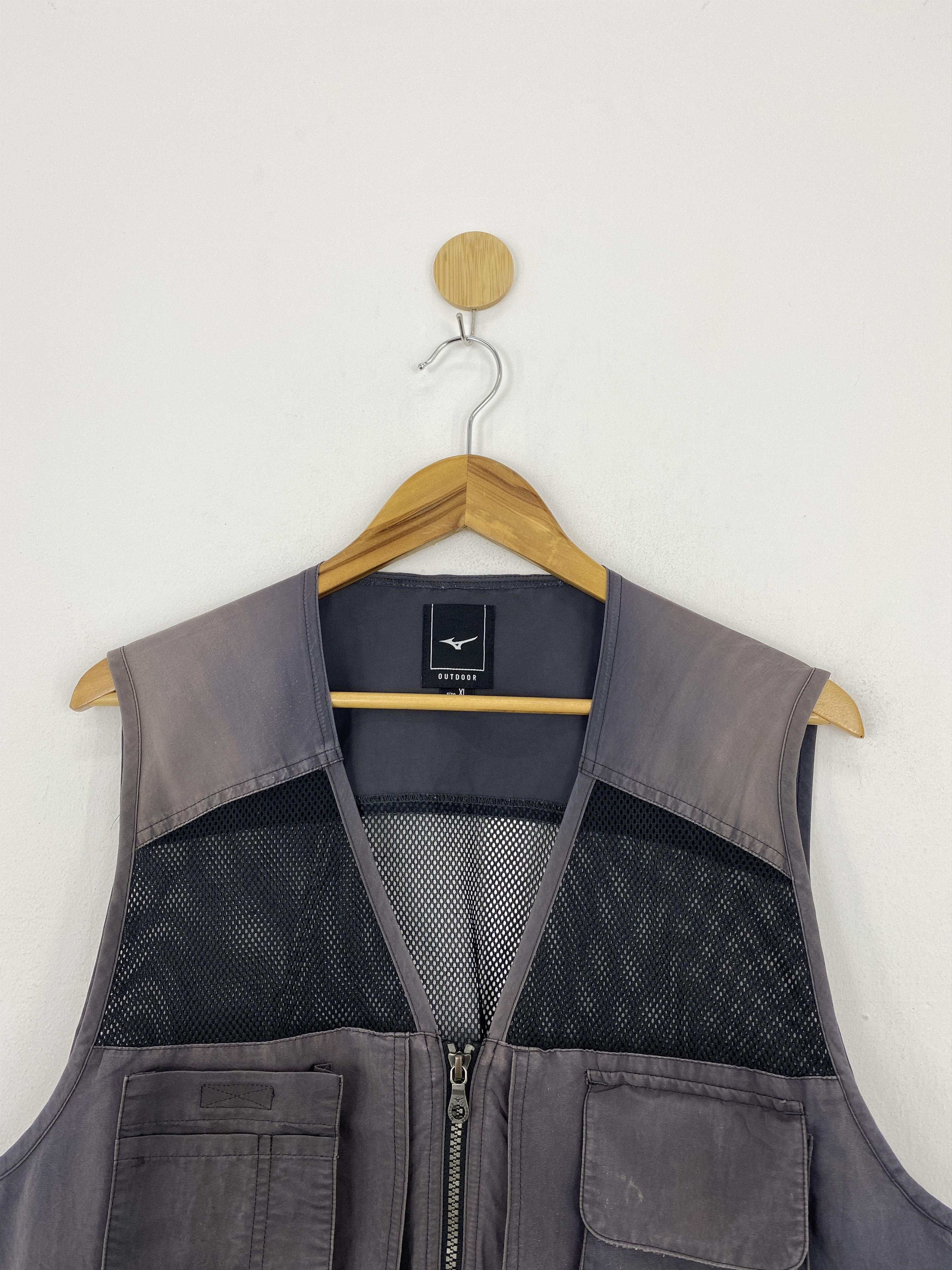 Japanese Brand Vintage Mizuno Outdoor Multi Pocket Tactical Vest J1839 Size US XL / EU 56 / 4 - 2 Thumbnail