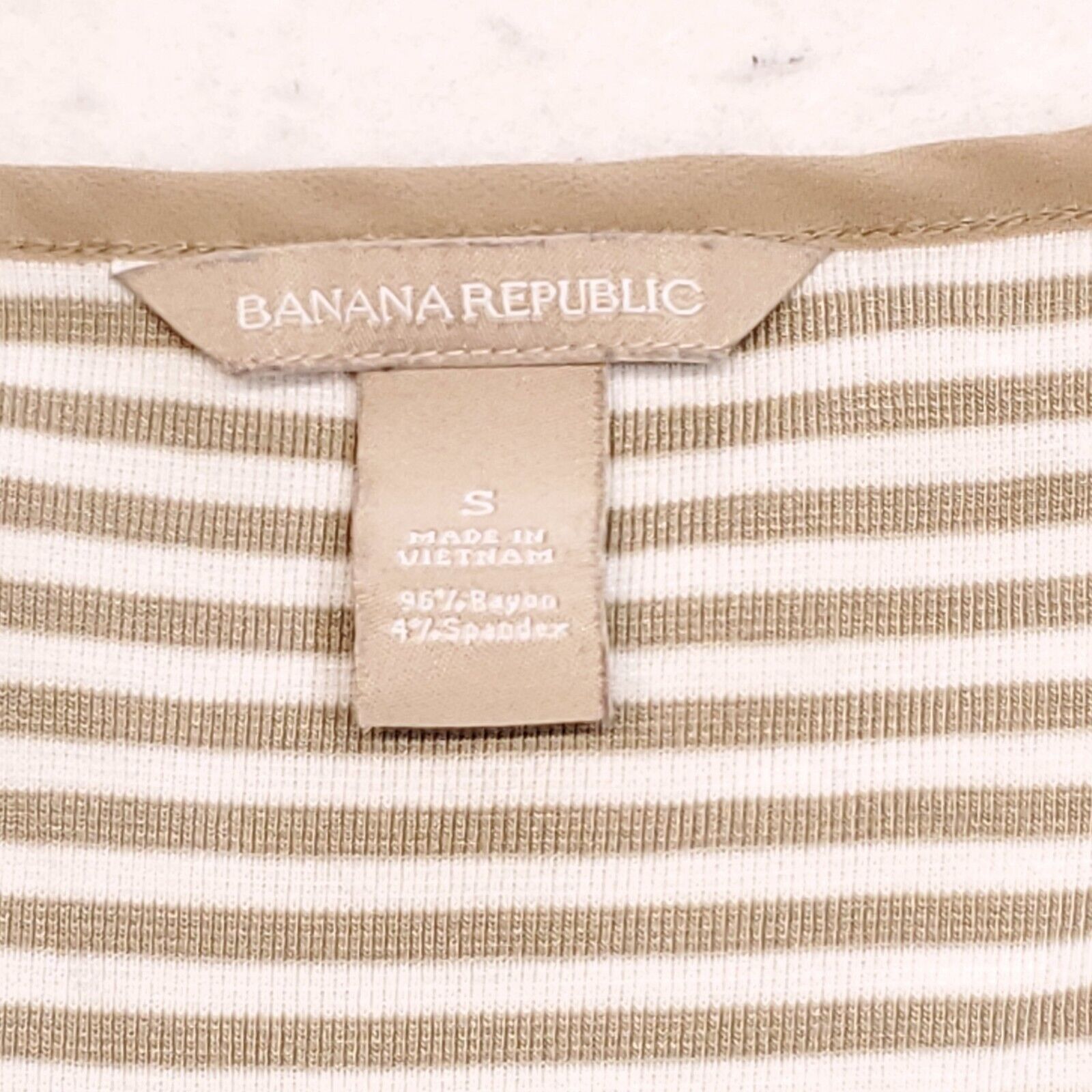 Banana Republic Banana Republic Tank Top Shirt Womens Size Small Beige White Size S / US 4 / IT 40 - 3 Thumbnail