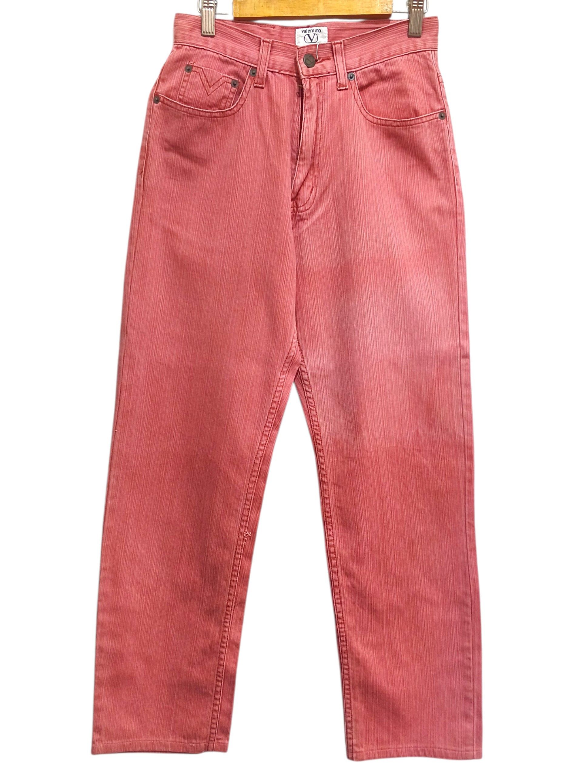 Valentino Vintage Valentino Jeans Straight Fit Pink Denim Size 26" / US 2 / IT 38 - 1 Thumbnail