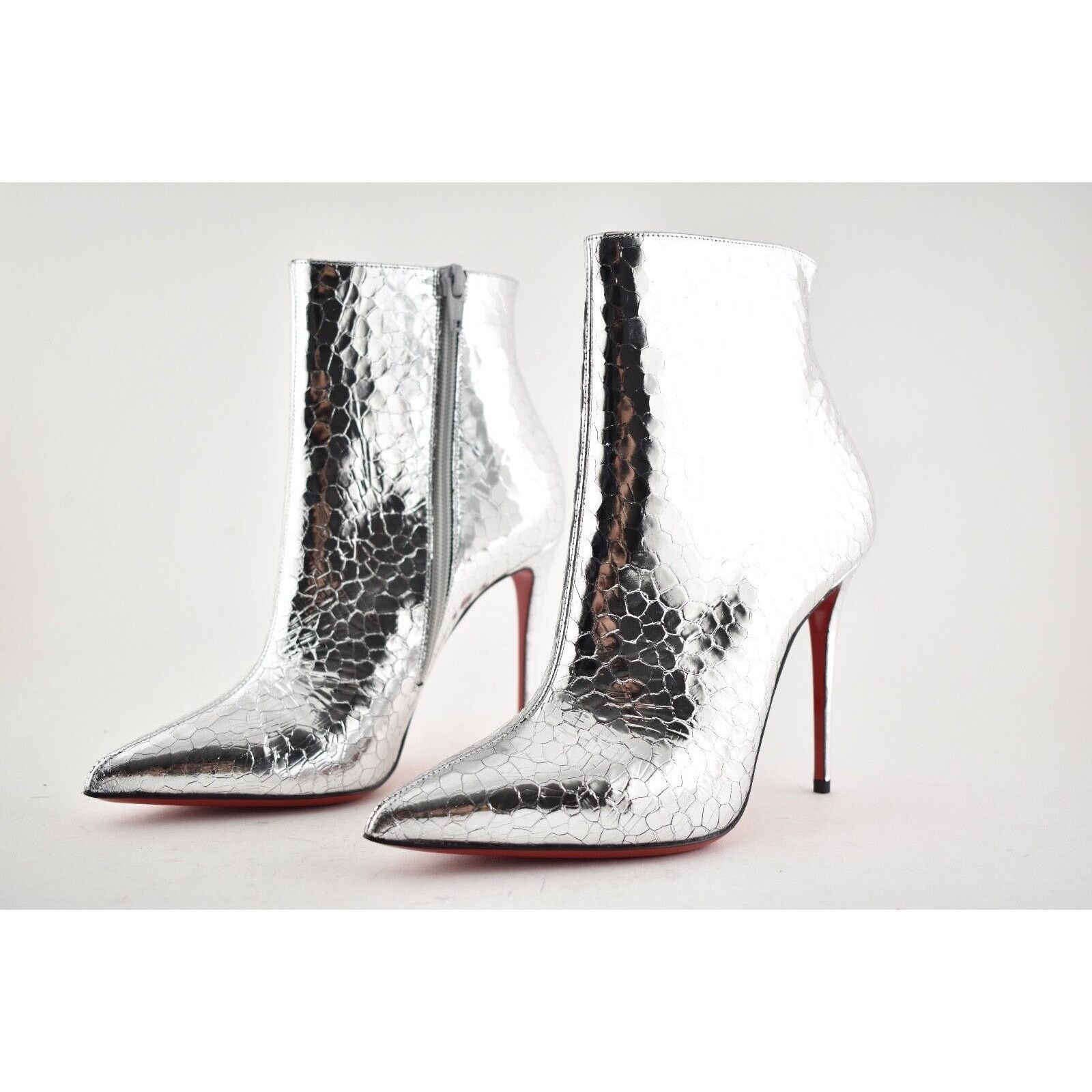 Christian Louboutin Christian Louboutin So Kate Booty 100 Silver Martele Heel Size US 5.5 / IT 35.5 - 10 Thumbnail
