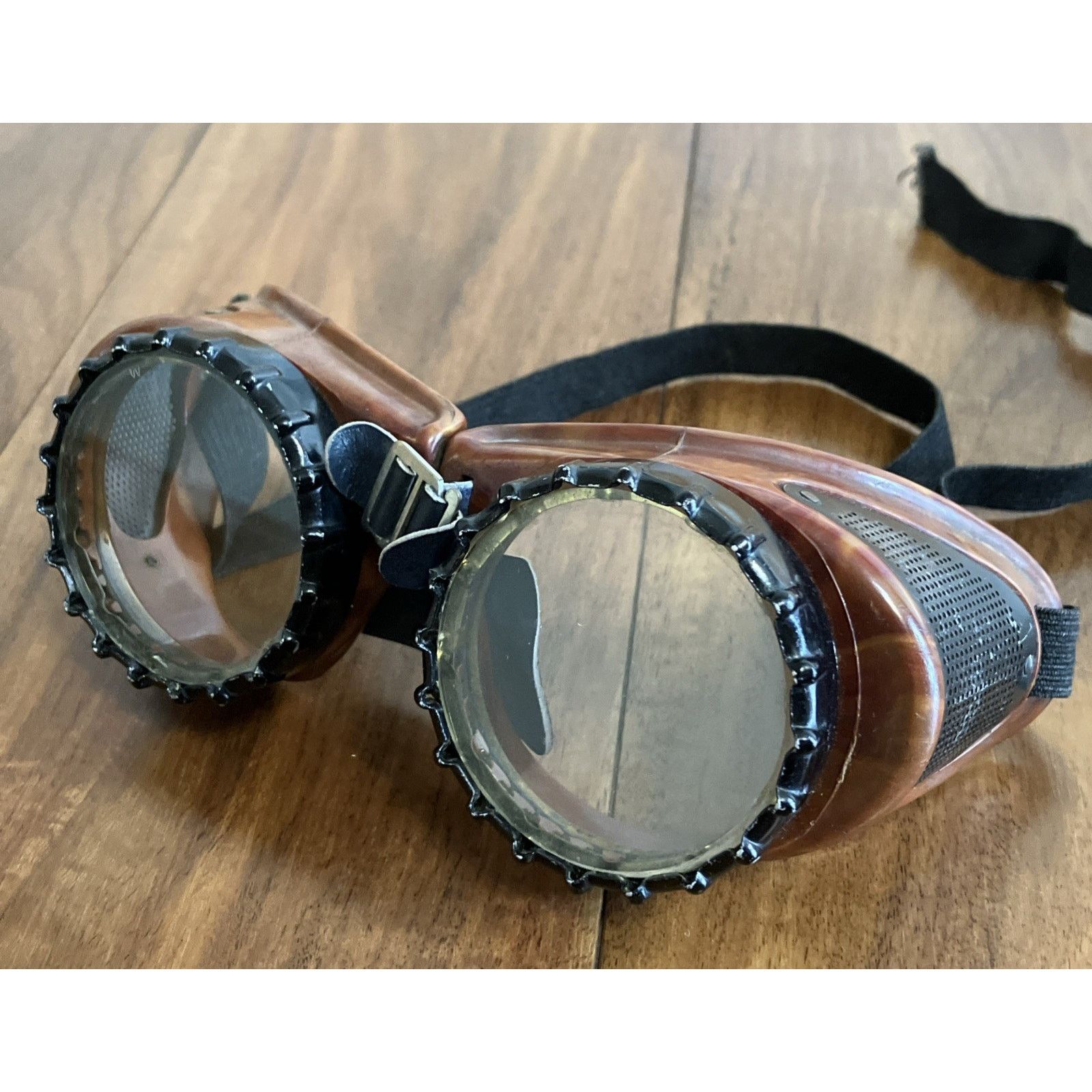 American Optical Vintage 1950s Steam Punk Motorcycle Aviator Goggles Bakelite Size ONE SIZE - 1 Thumbnail