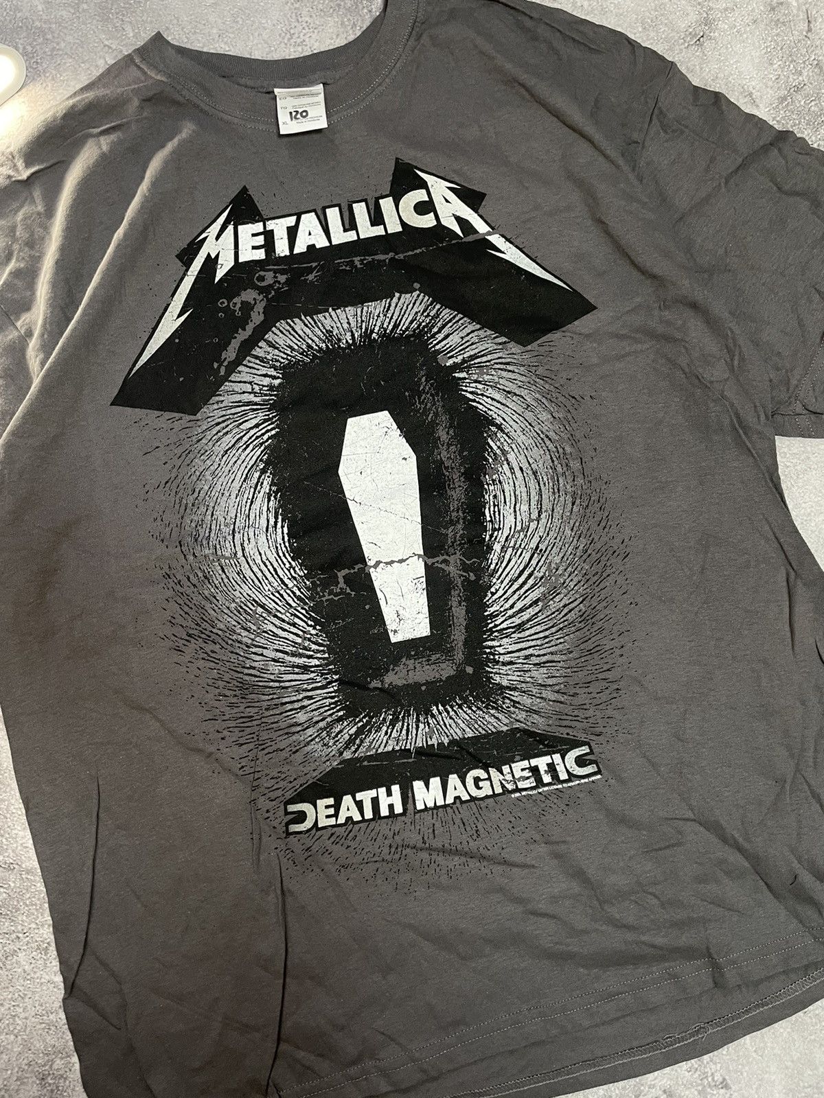 Band Tees Vtg Y2K Metallica Death Magnetic World Tour Tee XL Fade Size US XL / EU 56 / 4 - 2 Thumbnail