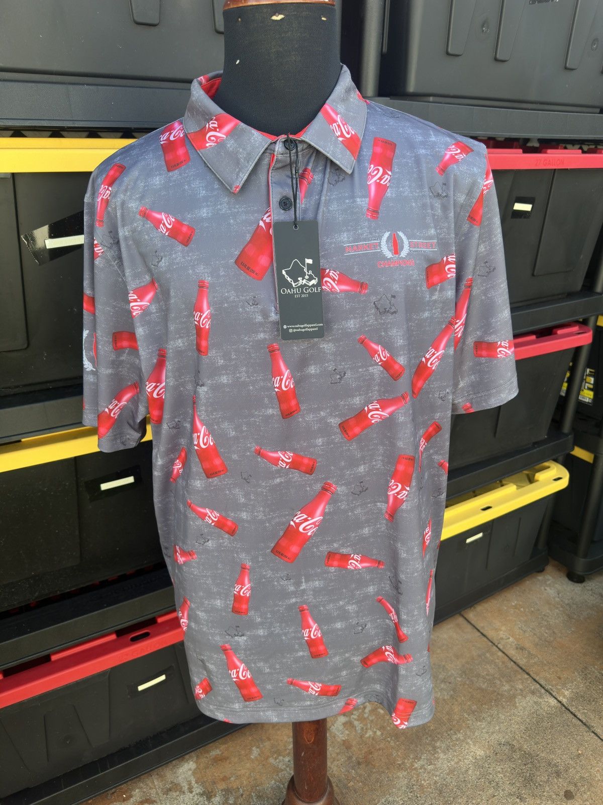 Coca Cola NWT Coca Cola X Oahu Golf Men's Polo XL Promo Shirt Hawaii Size US XL / EU 56 / 4 - 1 Thumbnail