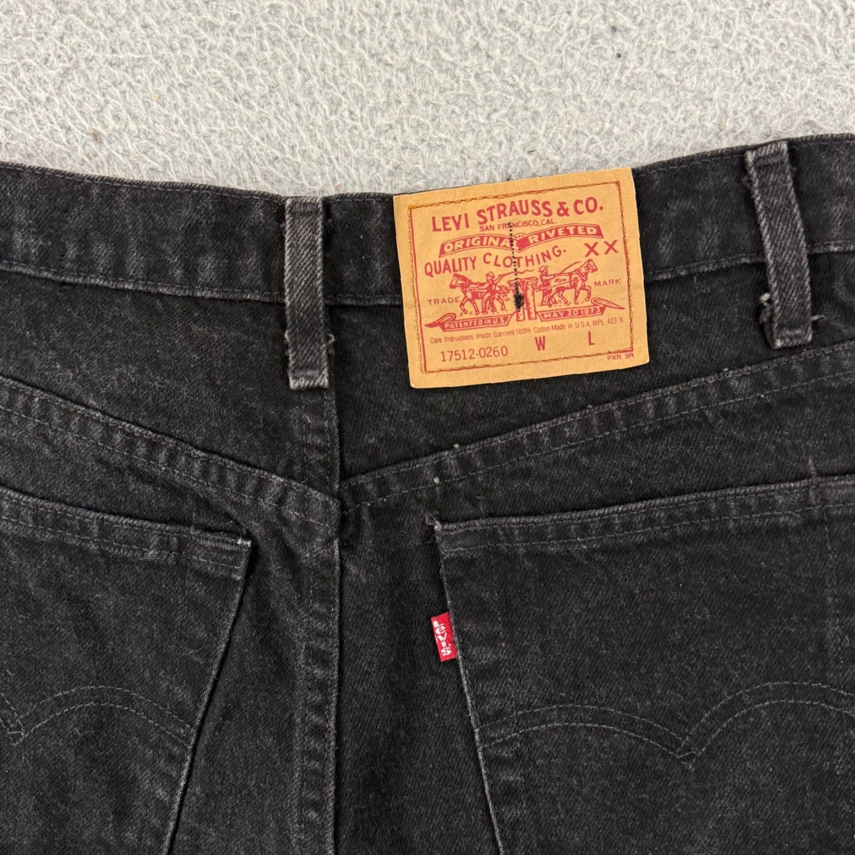Levi's VINTAGE Levi's 505 Jeans Shorts Mens 28 Black Regular Fit 7" Inseam 90s Orange Tab denim shorts Size US 28 / EU 44 - 6 Thumbnail