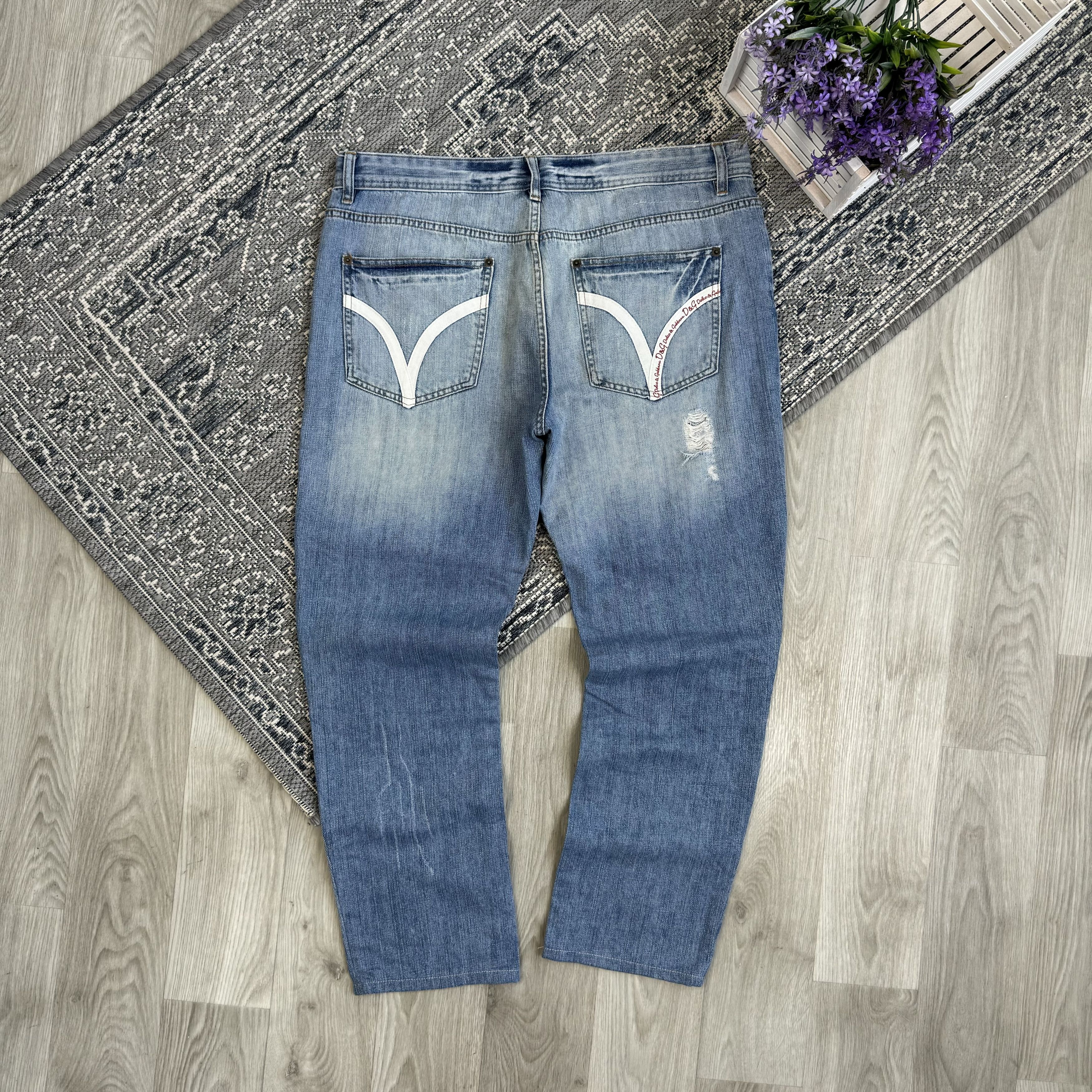 image of Distressed Denim x Dolce Gabbana Vintage Dolce & Gabbana Winner Comfort Fit Straight Jeans in Blue 