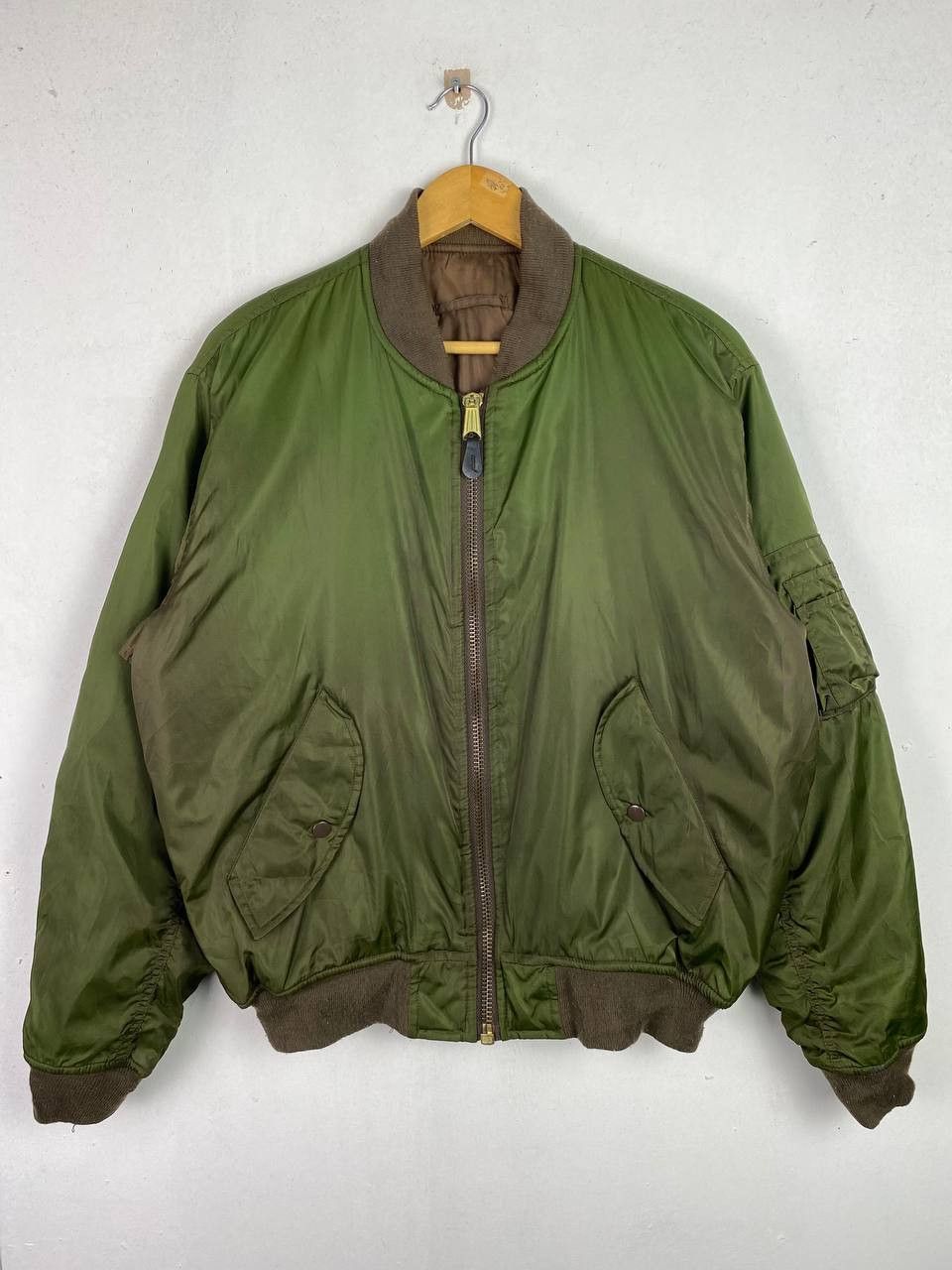 Vintage vintage ma-1 USAF reversible bomber jacket Size US L / EU 52-54 / 3 - 1 Thumbnail
