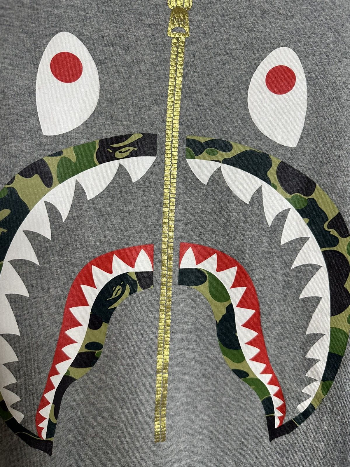Bape BAPE A Bathing APE Gray Camo Shark Size US XL / EU 56 / 4 - 3 Thumbnail