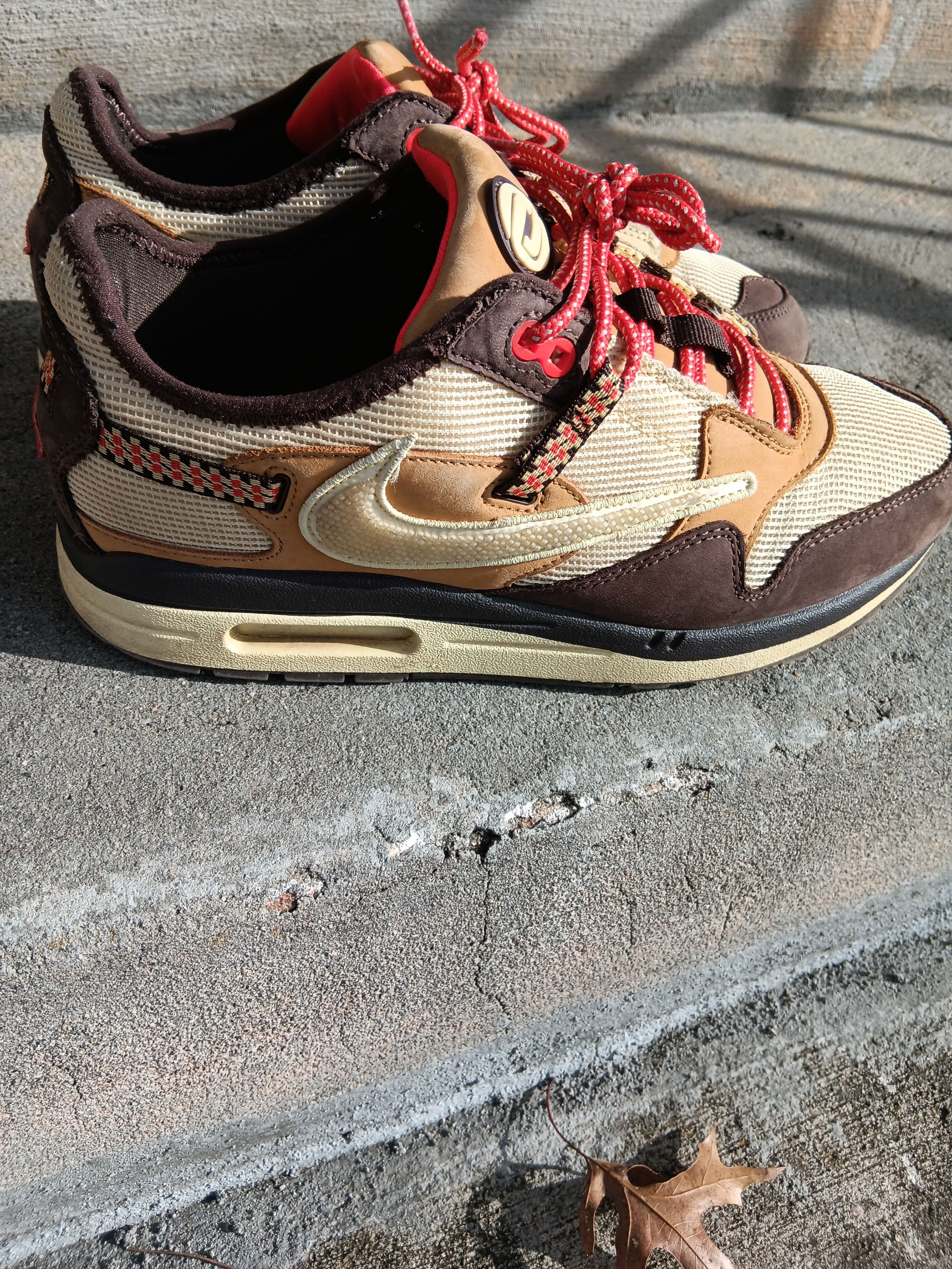 Nike Air Max 1 Travis Scott Cactus Jack 