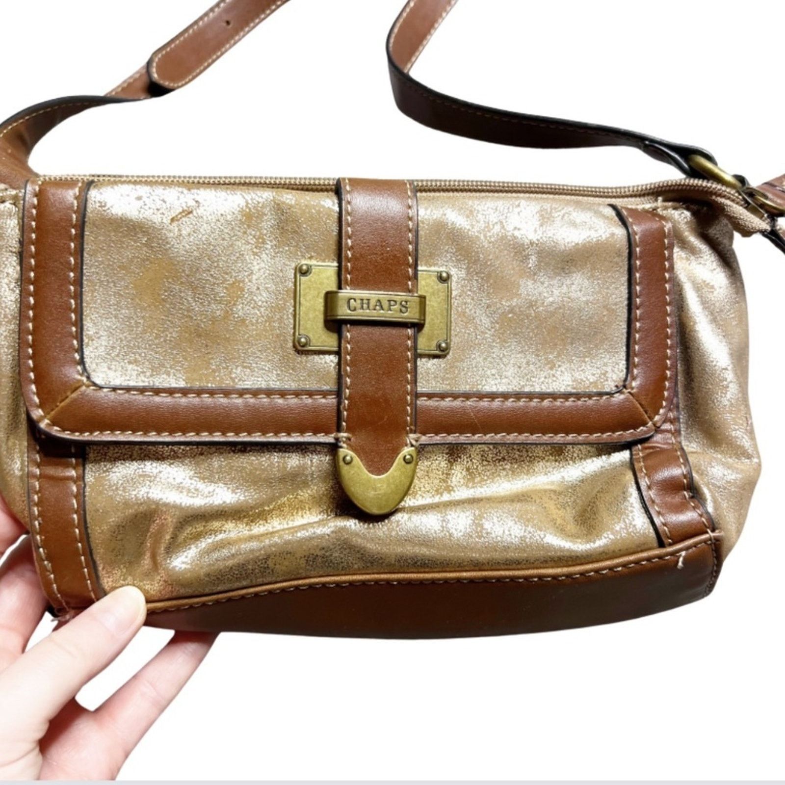 Chaps Chaps Metallic Gold Brown Faux Leather Zip Crossbody Purse Size ONE SIZE - 4 Thumbnail
