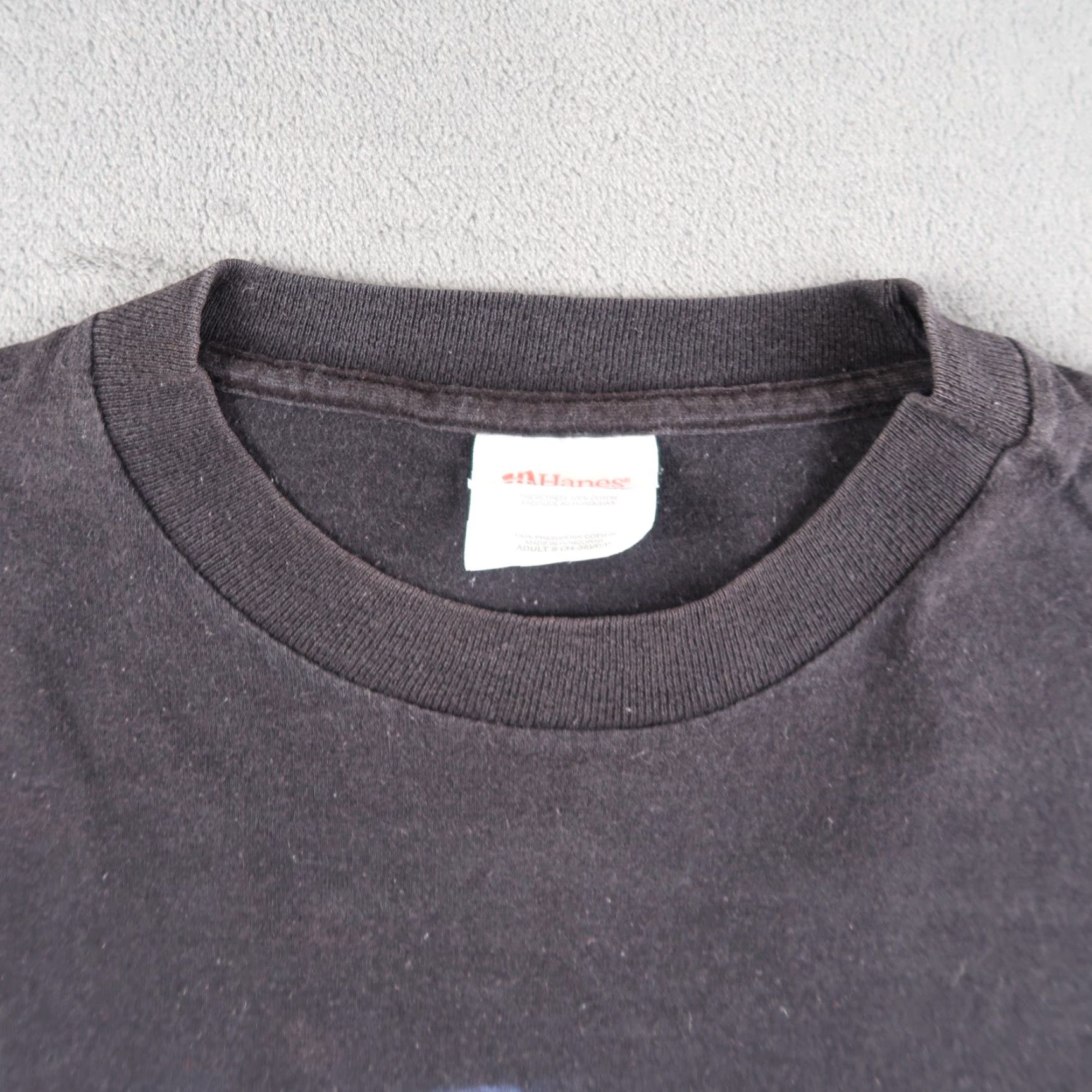 Hanes VINTAGE Hanes T-Shirt S Black S Small Y2K Scream Tour B2K Hip Hop Music Tee 2000s Mens Size US S / EU 44-46 / 1 - 4 Thumbnail