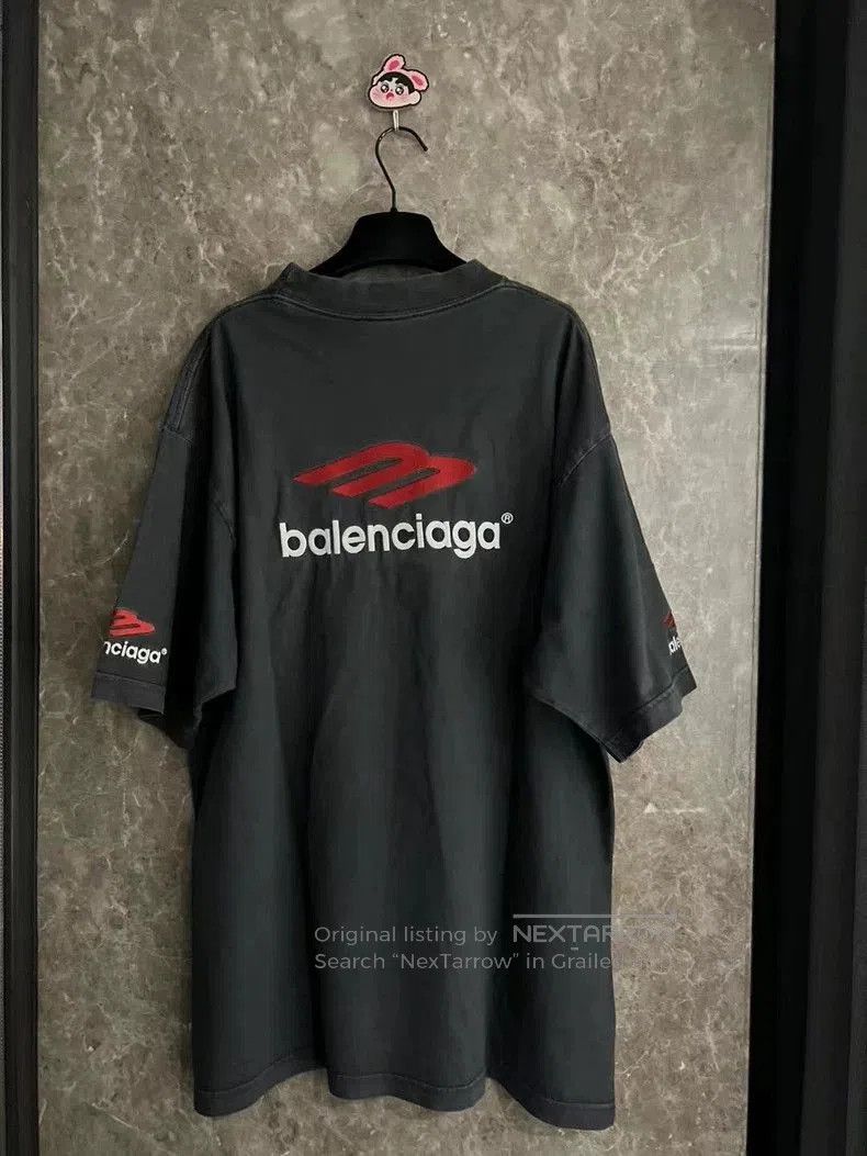 Balenciaga Balenciaga 3B Short Sleeve T-shirt S. Size US S / EU 44-46 / 1 - 2 Thumbnail