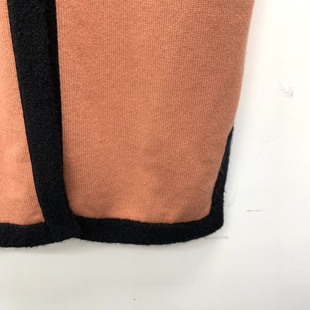 Chanel Chanel Orange Cashmere V-Neck Knit Cardigan Jacket Size S / US 4 / IT 40 - 5 Thumbnail