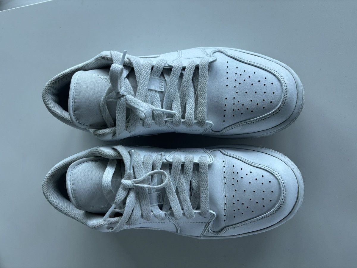 Nike Nike Air Jordan 1 White Size 10 Barely Worn Size US 10 / EU 43 - 4 Thumbnail
