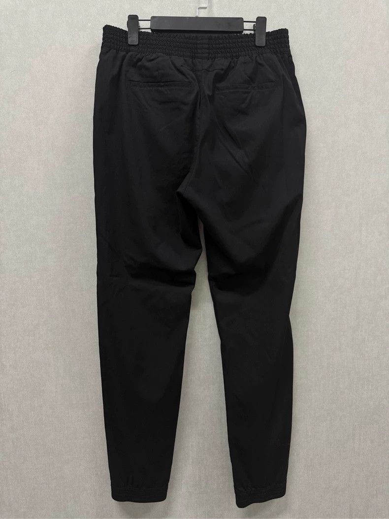 Givenchy Givenchy SizeL Versatile basic black elastic waistband vert Size US 29 - 2 Thumbnail