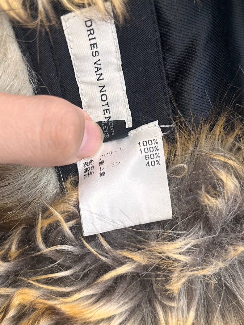 Dries Van Noten Dries van noten 20 Aw fur shawl Size ONE SIZE - 5 Thumbnail
