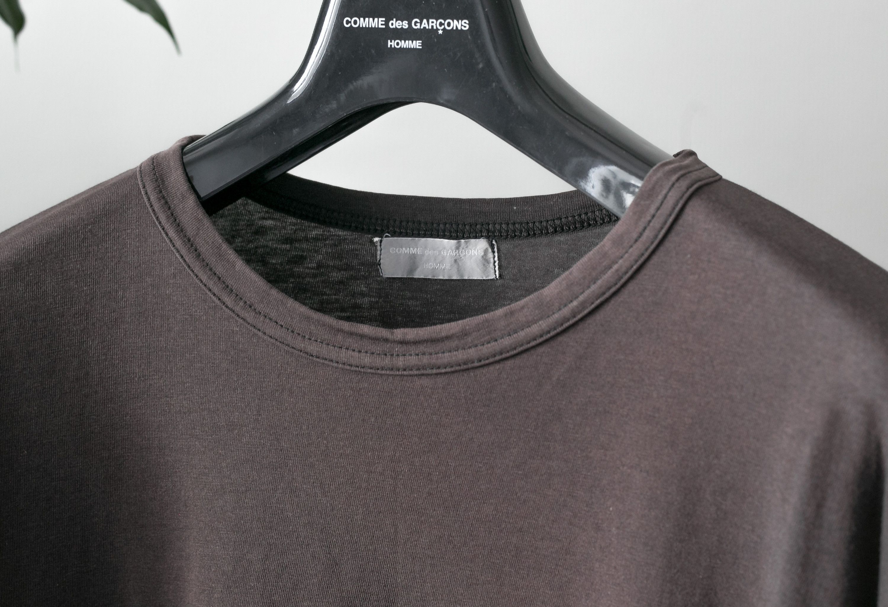 Comme des Garcons Homme vintage logo tee Size US M / EU 48-50 / 2 - 5 Thumbnail