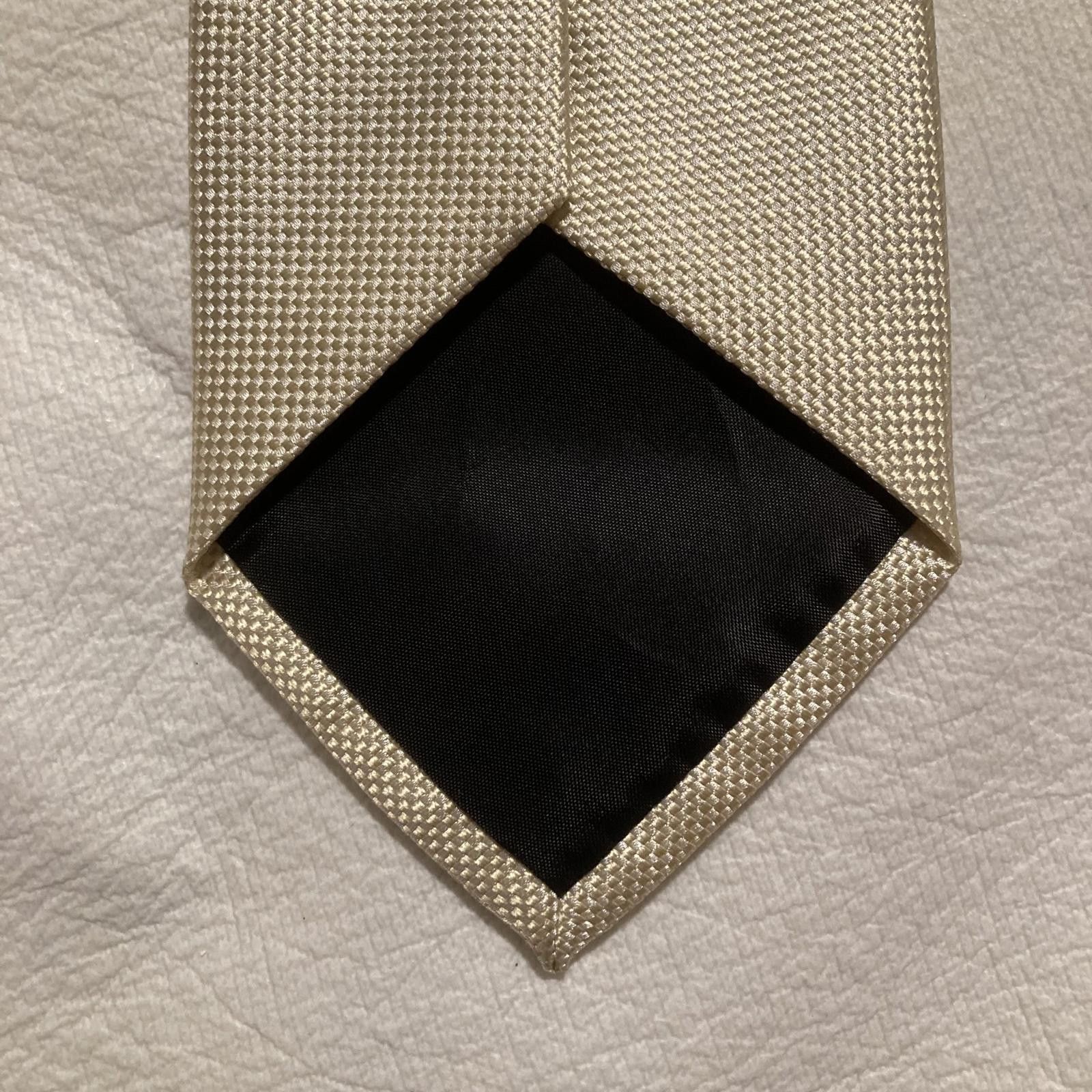 Perry Ellis NWOT Perry Ellis Portfolio Beige Tie Size ONE SIZE - 5 Thumbnail