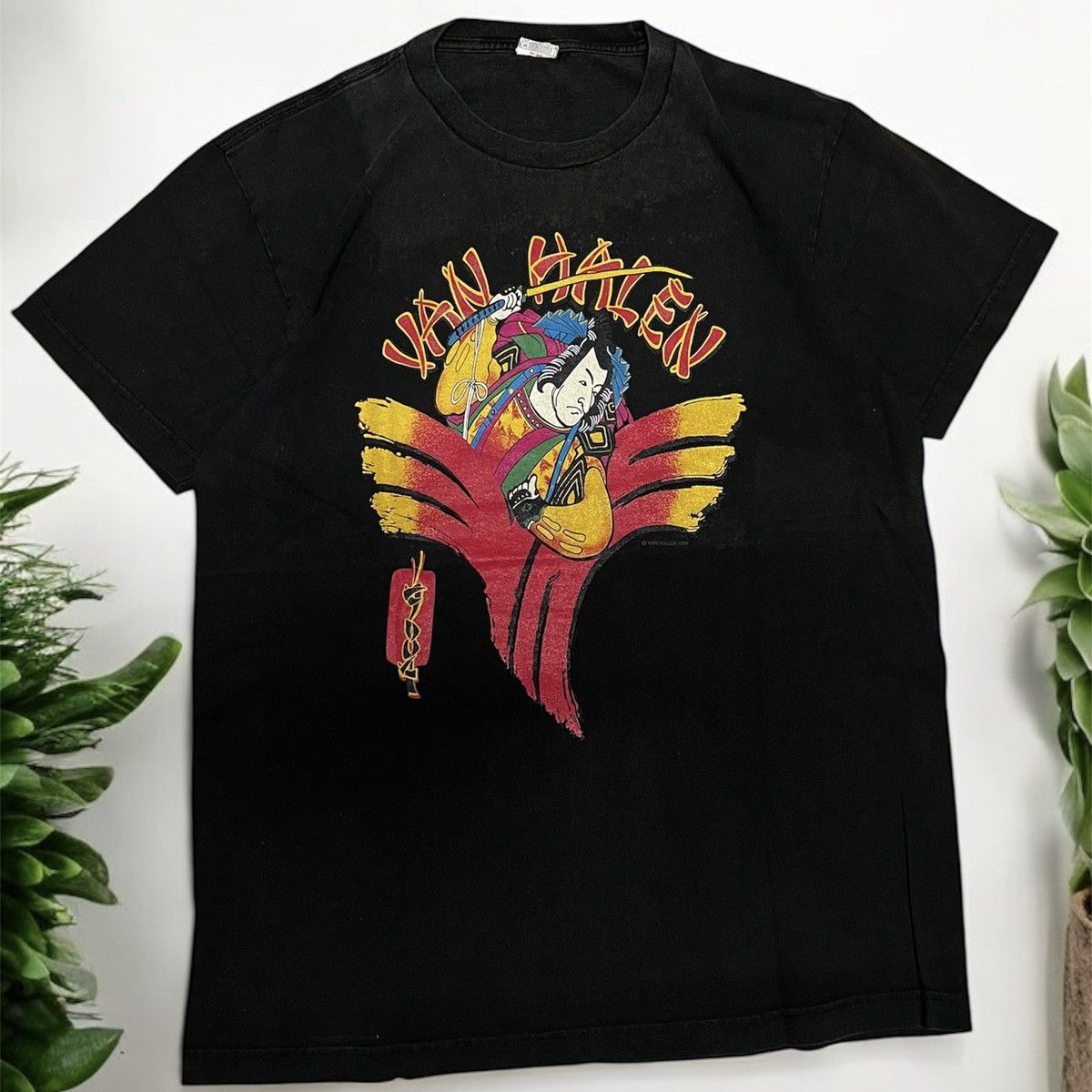 Band Tees × Vintage 🔥HOT DROPS🔥 VINTAGE VAN HALEN 1984 JAPAN TOUR TEE Size US L / EU 52-54 / 3 - 1 Thumbnail