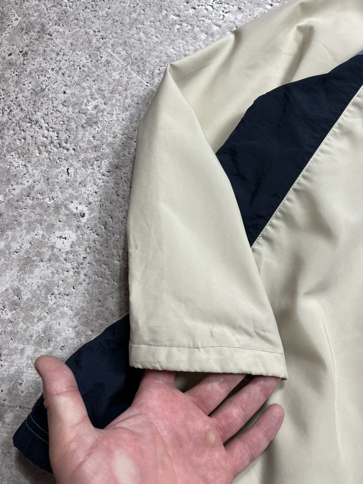 Nike × Vintage Vintage Nike Track Jacket Y2K Beige Navy Zip Up Size L Drill Size US L / EU 52-54 / 3 - 11 Thumbnail