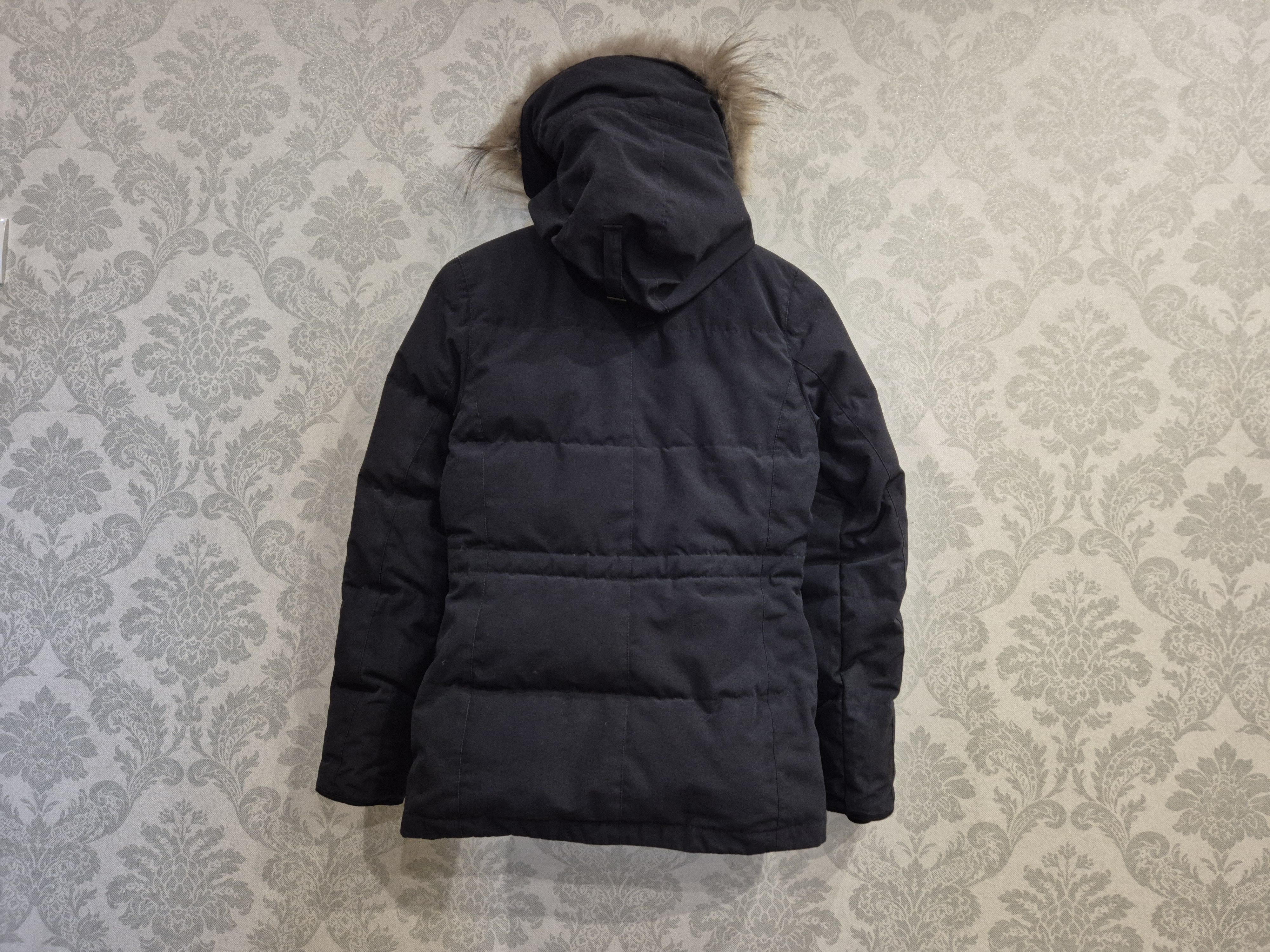 Canada Goose Canada Goose Womens Parka Jacket Navy Fur Hood XS 3804L Size XS / US 0-2 / IT 36-38 - 14 Thumbnail