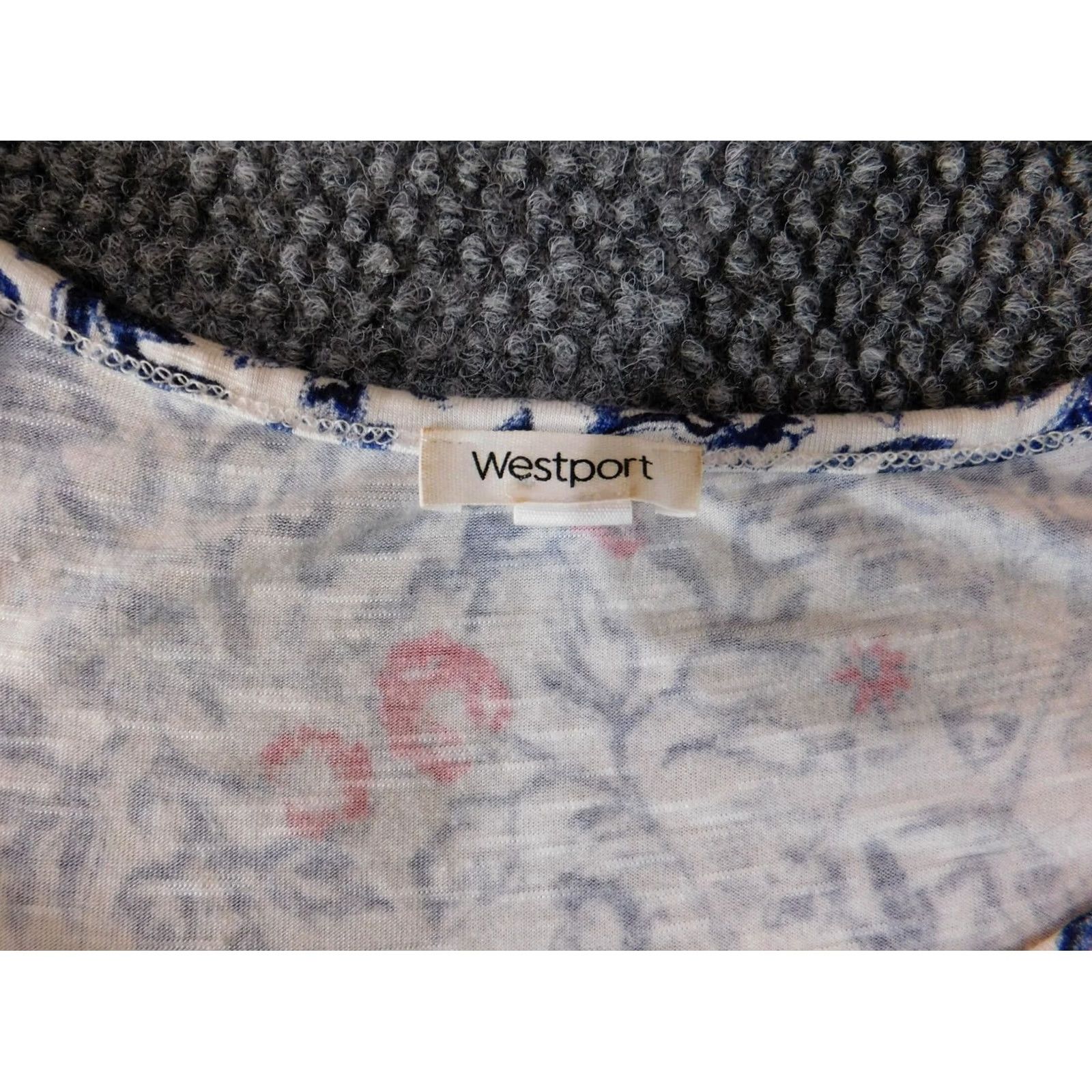 Vintage Westport Womens Blouse S Blue Floral Rayon Spandex Crew Neck Pullover Top Casual Short Sleeve Ruffle Classic Stretch Regular Womens Size S / US 4 / IT 40 - 5 Thumbnail