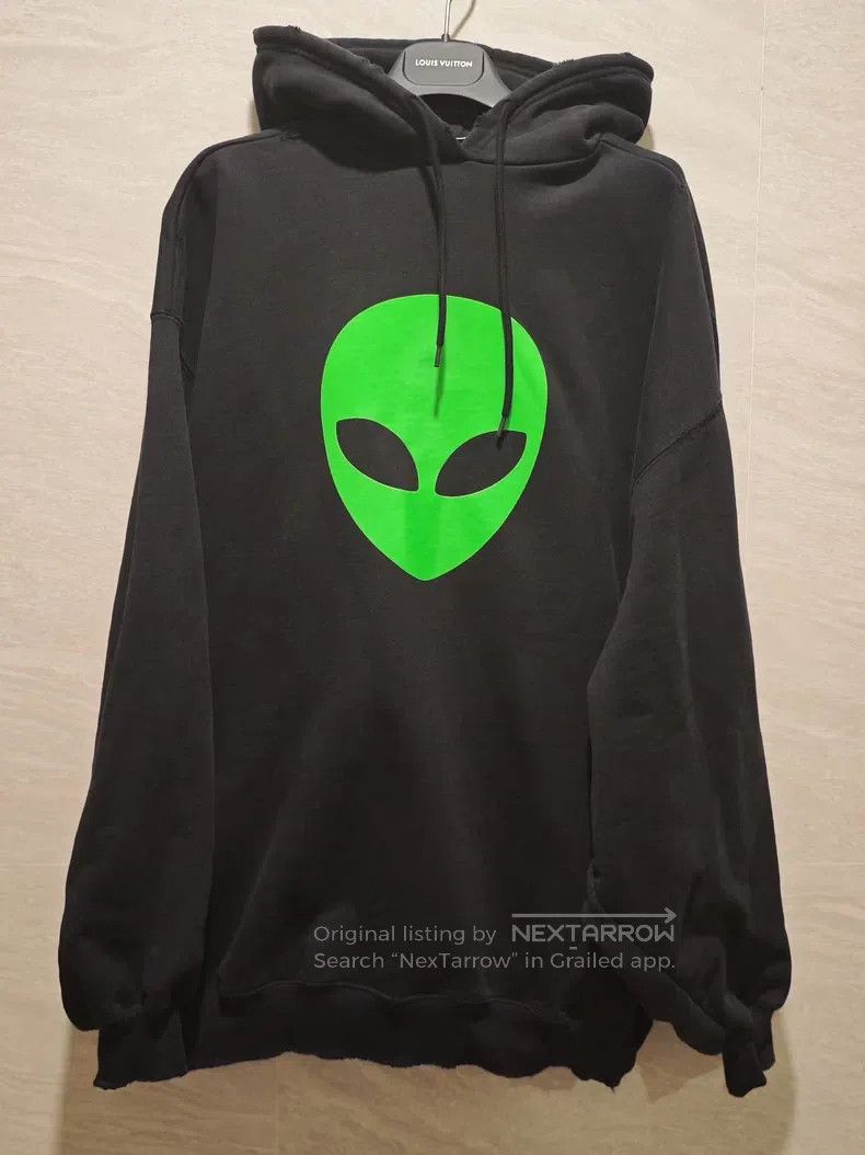 Balenciaga Balenciaga Alien Black Destroyed Hoodie Size US XS / EU 42 / 0 - 1 Thumbnail