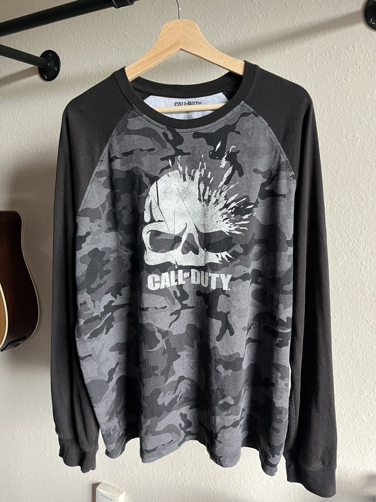Vintage Call of Duty Camo Skull Long Sleeve XL Size US XL / EU 56 / 4 - 1 Thumbnail