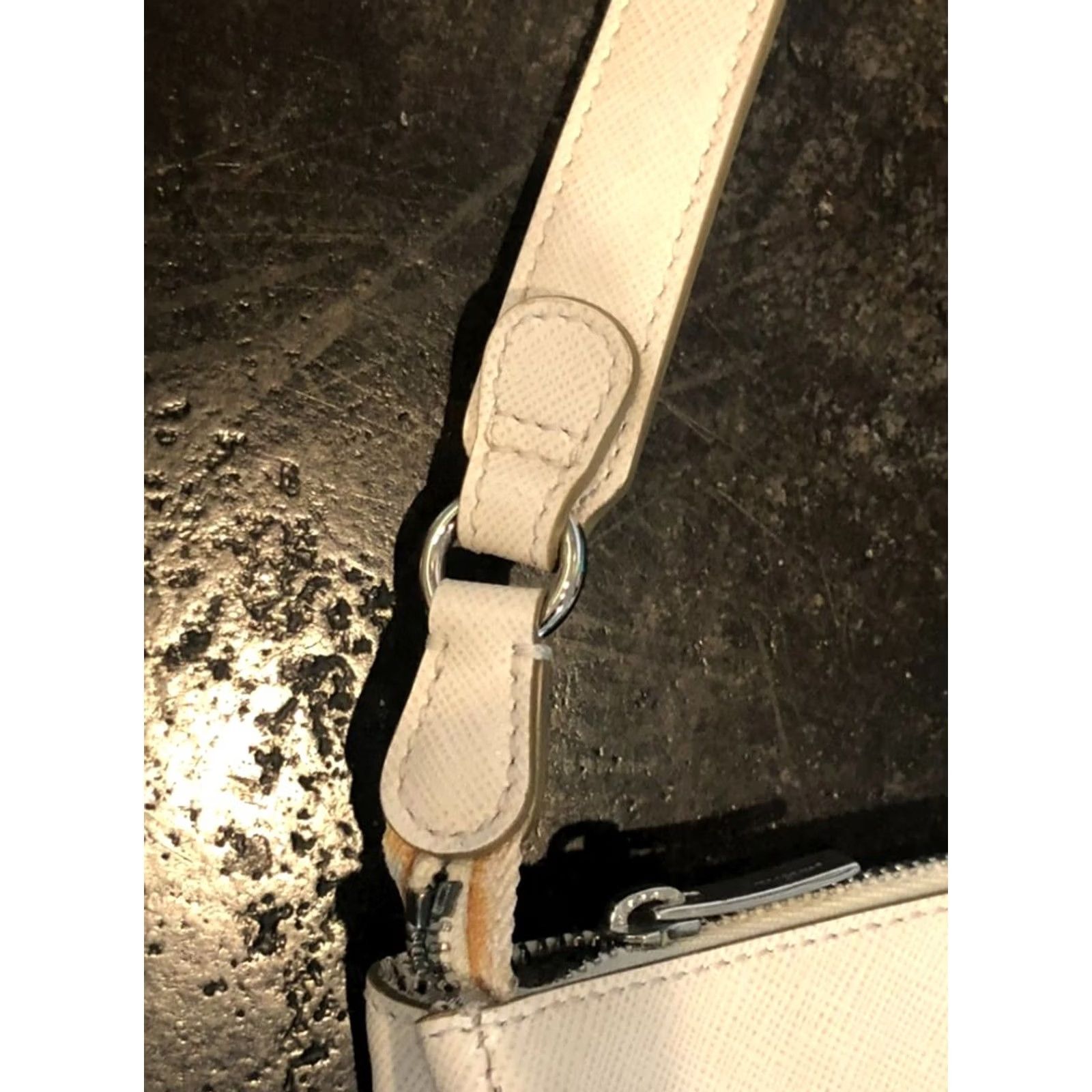 Salvatore Ferragamo Salvatore Ferragamo Gancini Hobo Shoulder Bag White Saffiano Leather Womens Small Bag Size ONE SIZE - 5 Thumbnail