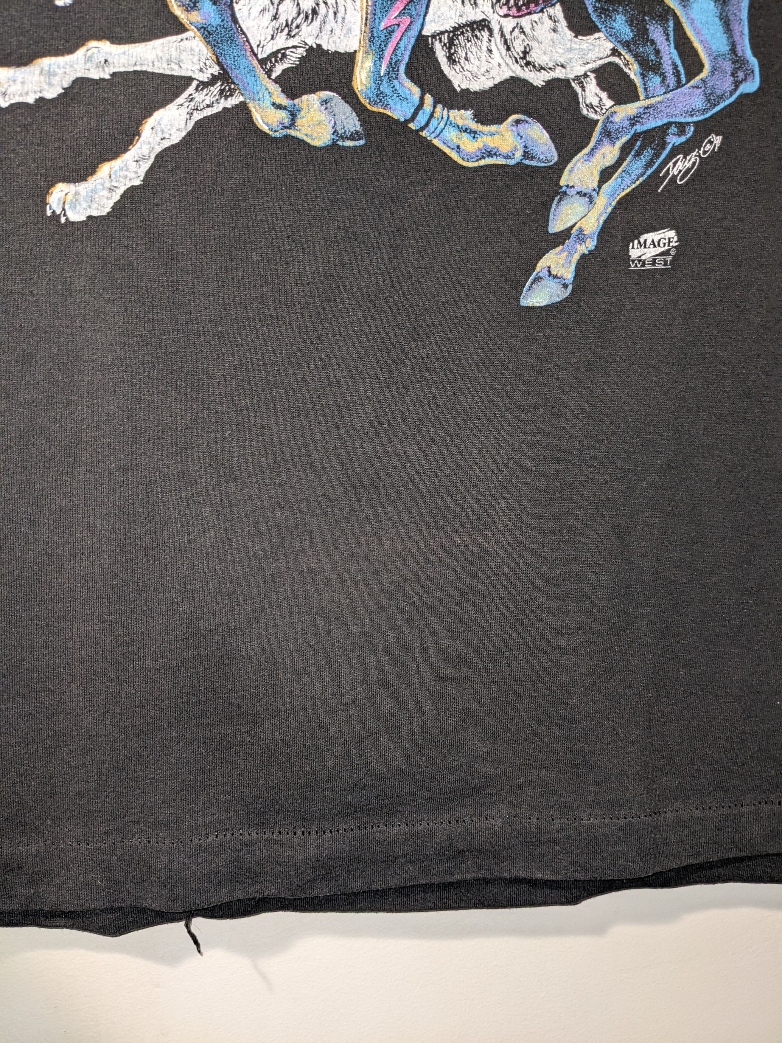 Arts & Science Vintage 1991 Tribal Horse Wolf Image West Large T-Shirt Size US L / EU 52-54 / 3 - 5 Thumbnail
