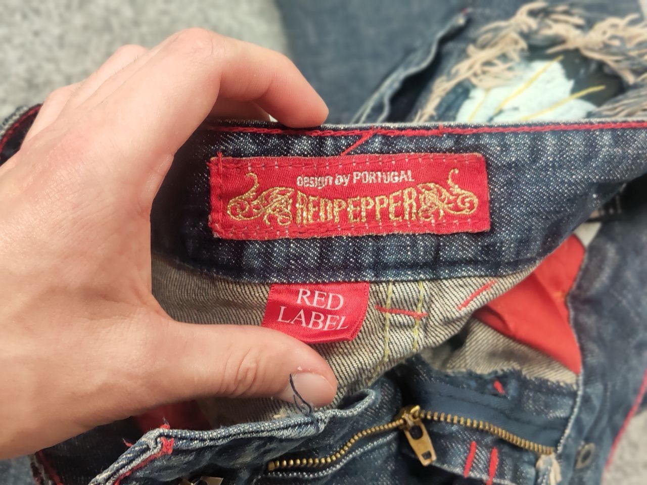 If Six Was Nine Red Pepper Japan Low Vintage Y2K embroidered Denim Jeans Size 27" / US 4 / IT 40 - 18 Thumbnail
