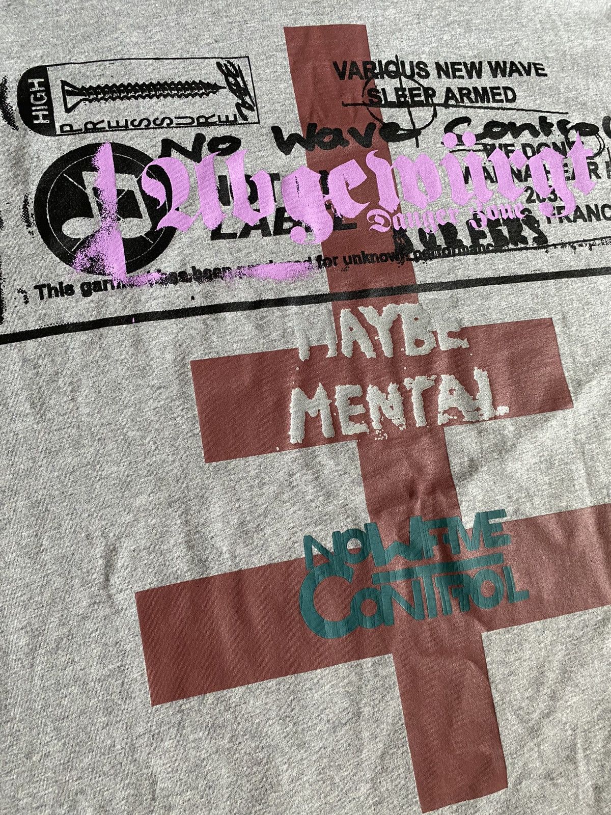 Vetements Vetements Maybe Mental Graphic Tee Size US XS / EU 42 / 0 - 5 Thumbnail
