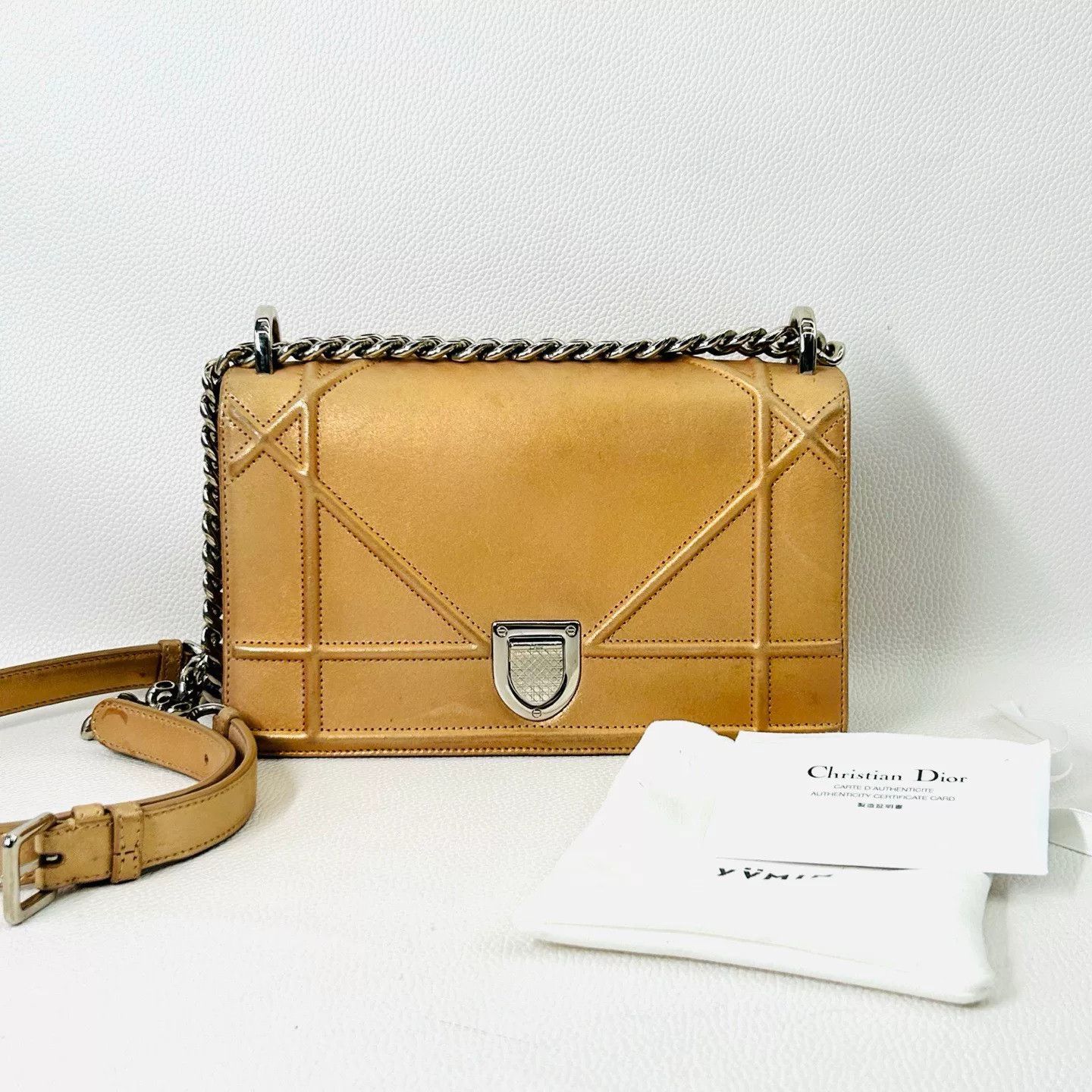 Dior Pre-loved Bag Very good condition Size ONE SIZE - 1 Thumbnail