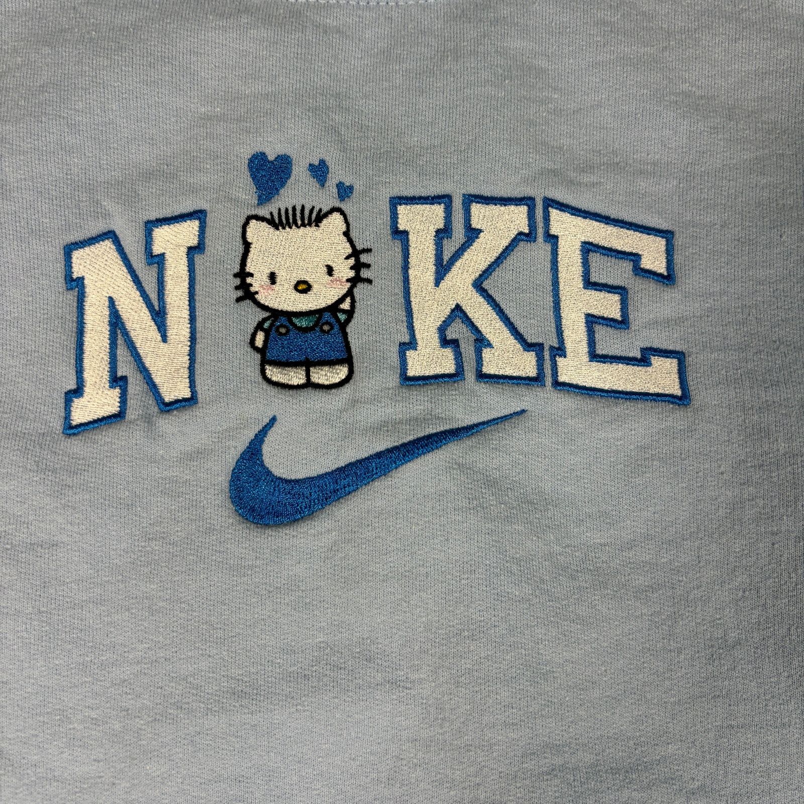 Nike y2k style Nike hello kitty embroidered logo crewneck XL Size XL / US 12-14 / IT 48-50 - 3 Thumbnail