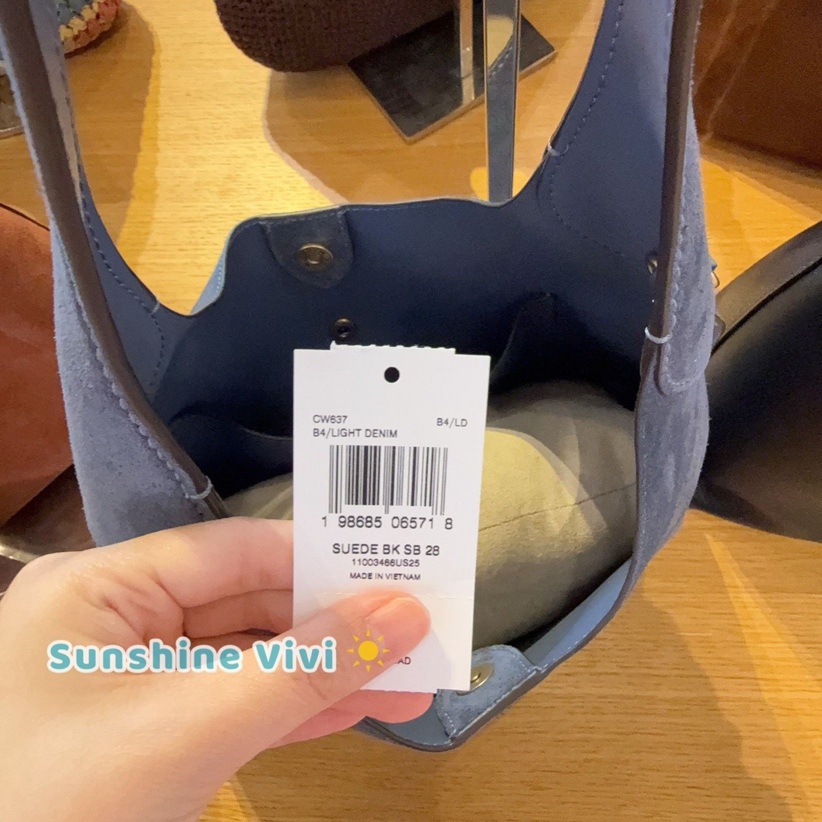 Coach NWT CCOACH CW637 Brooklyn Shoulder Bag 28 Suede LIGHT DENIM Size ONE SIZE - 4 Thumbnail