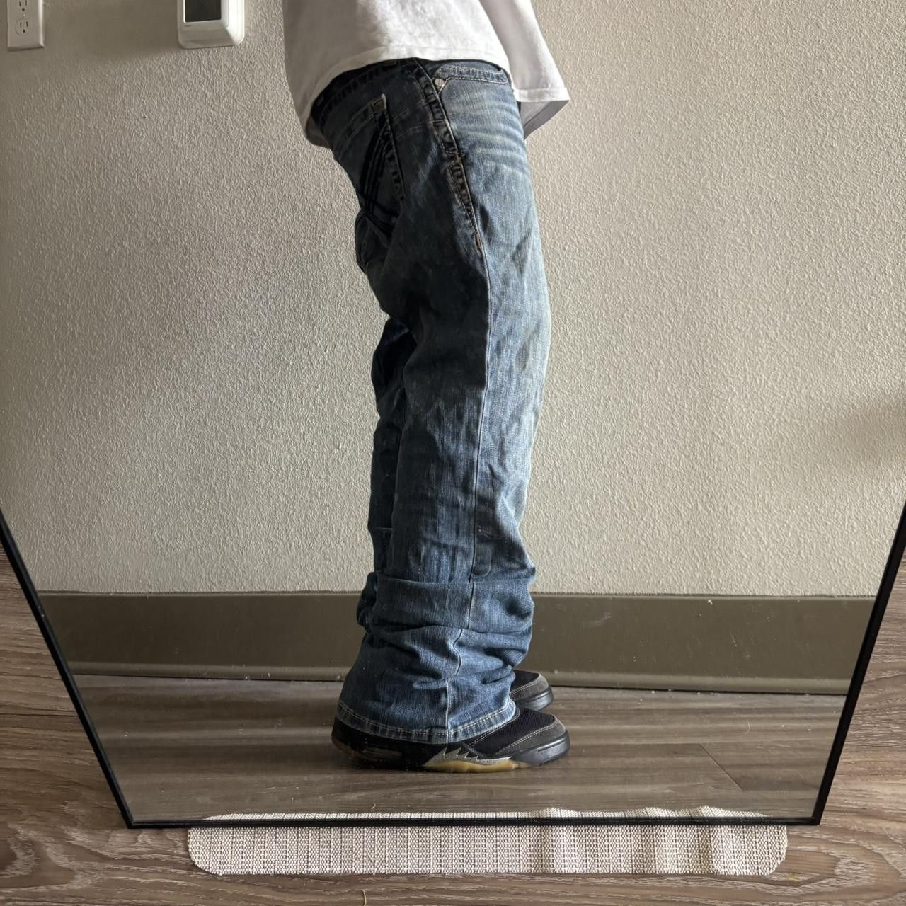 Vintage Crazy Vintage Y2K/2000s Grunge Dark Wash Faded Denim Jeans! 31x32 Size US 31 - 2 Thumbnail