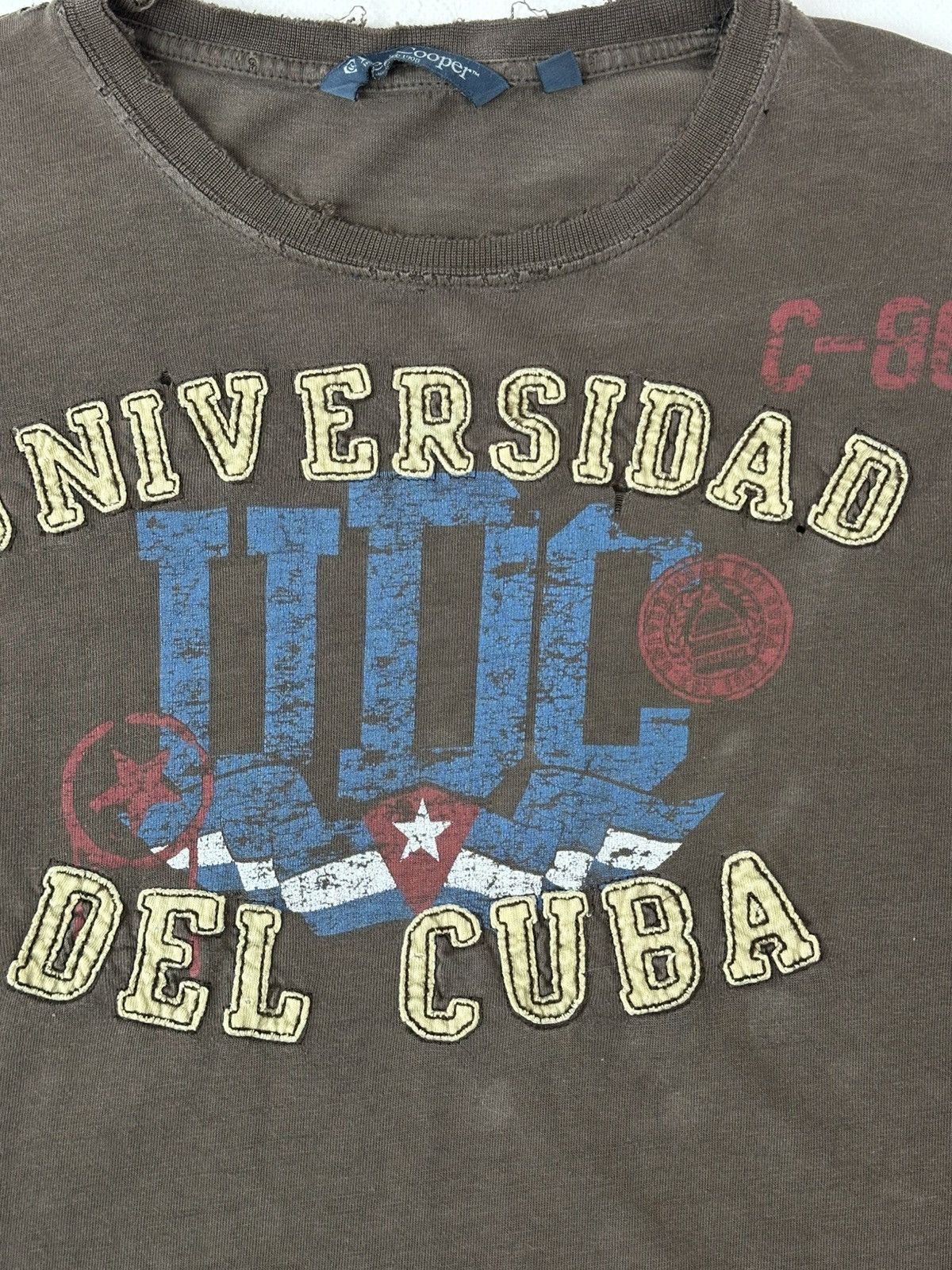 Vintage Vintage Universidad Del Cuba Distressed Worn Long Sleeve Size US S / EU 44-46 / 1 - 7 Thumbnail