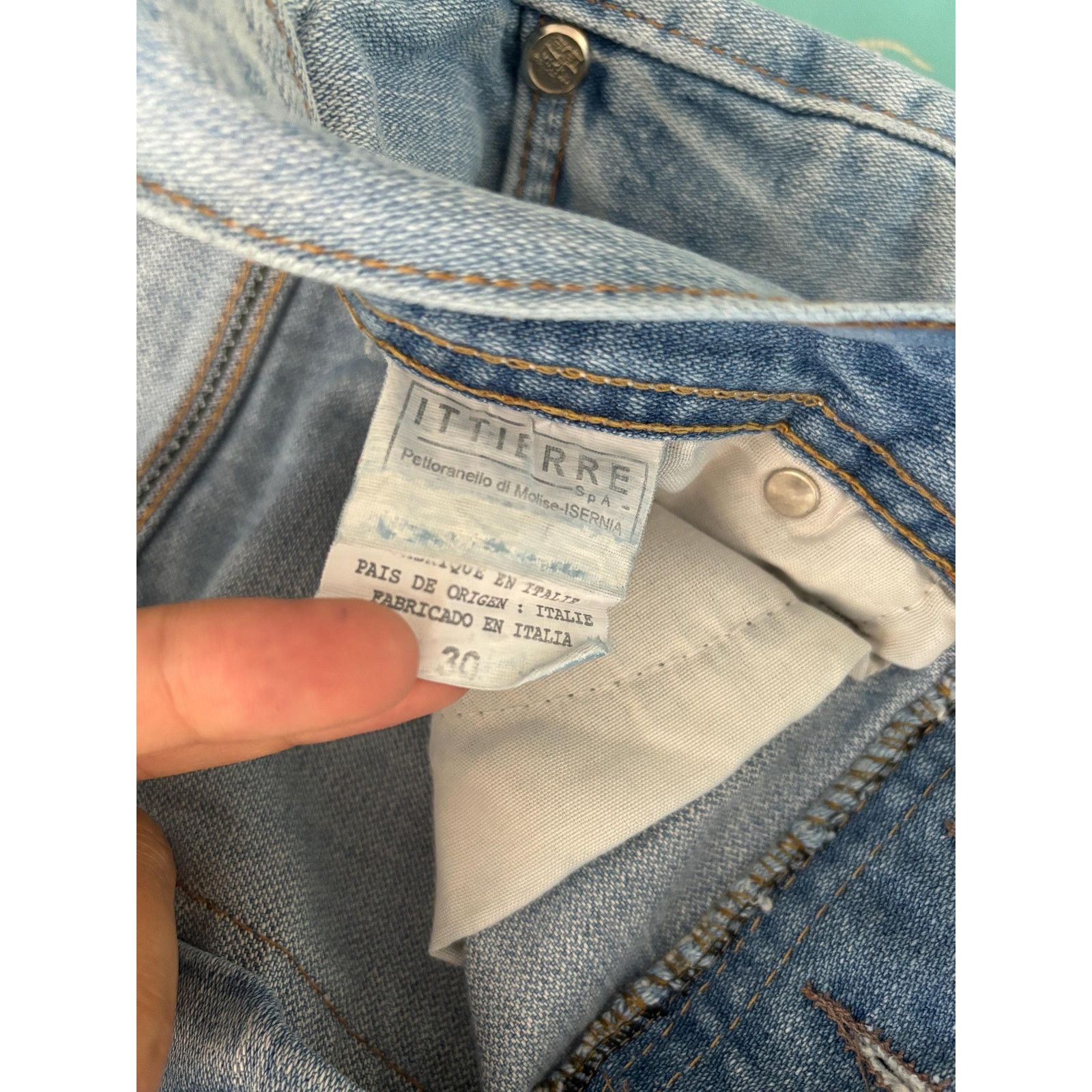 Levi's × Levi's Vintage Clothing × Vintage Levi's Red Tab Y2K ItalyMade Jeans W30 Button Fly Light Wash Size US 30 / EU 46 - 8 Thumbnail