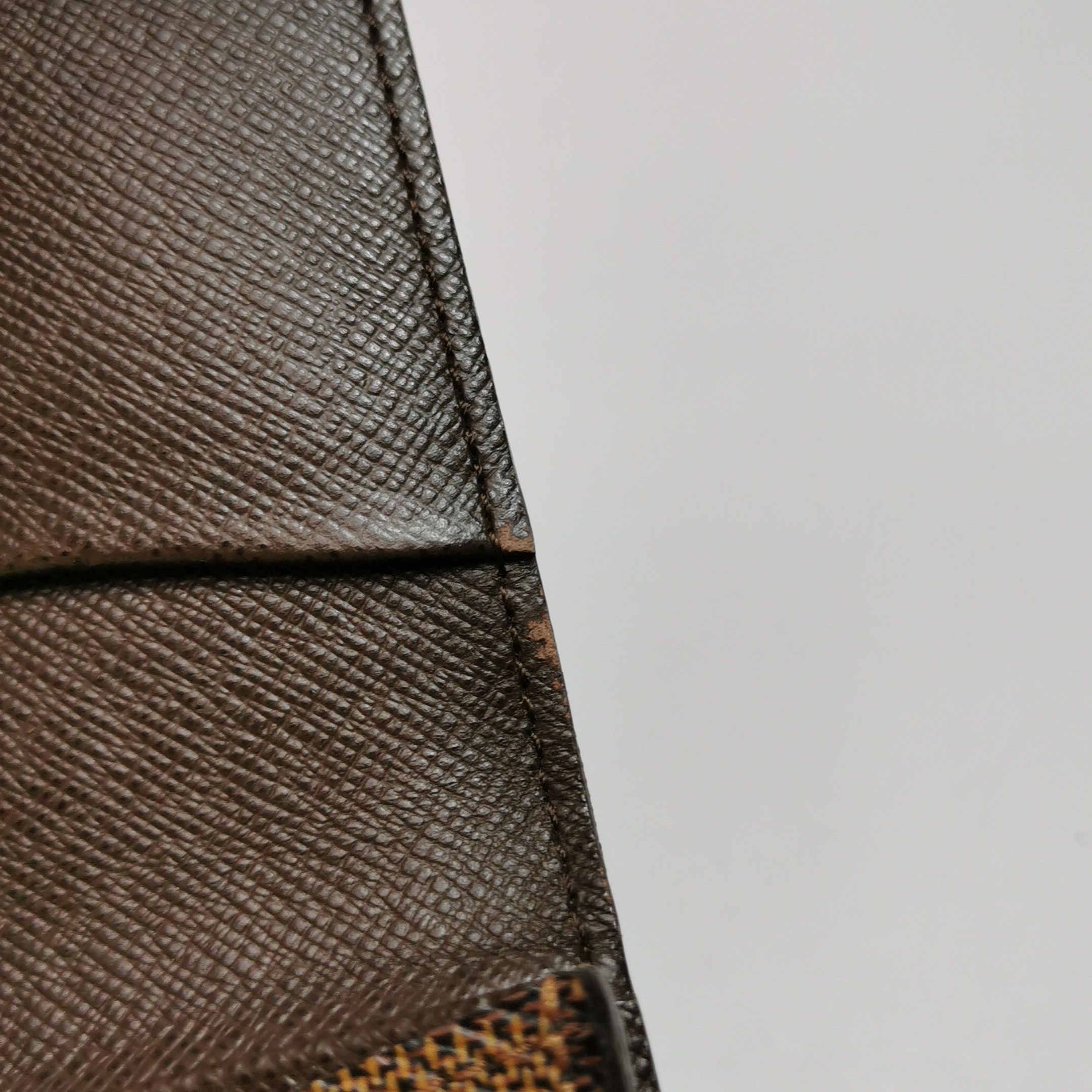 Louis Vuitton Louis Vuitton (LV) Damier series leather checkerboard walle Size ONE SIZE - 6 Thumbnail