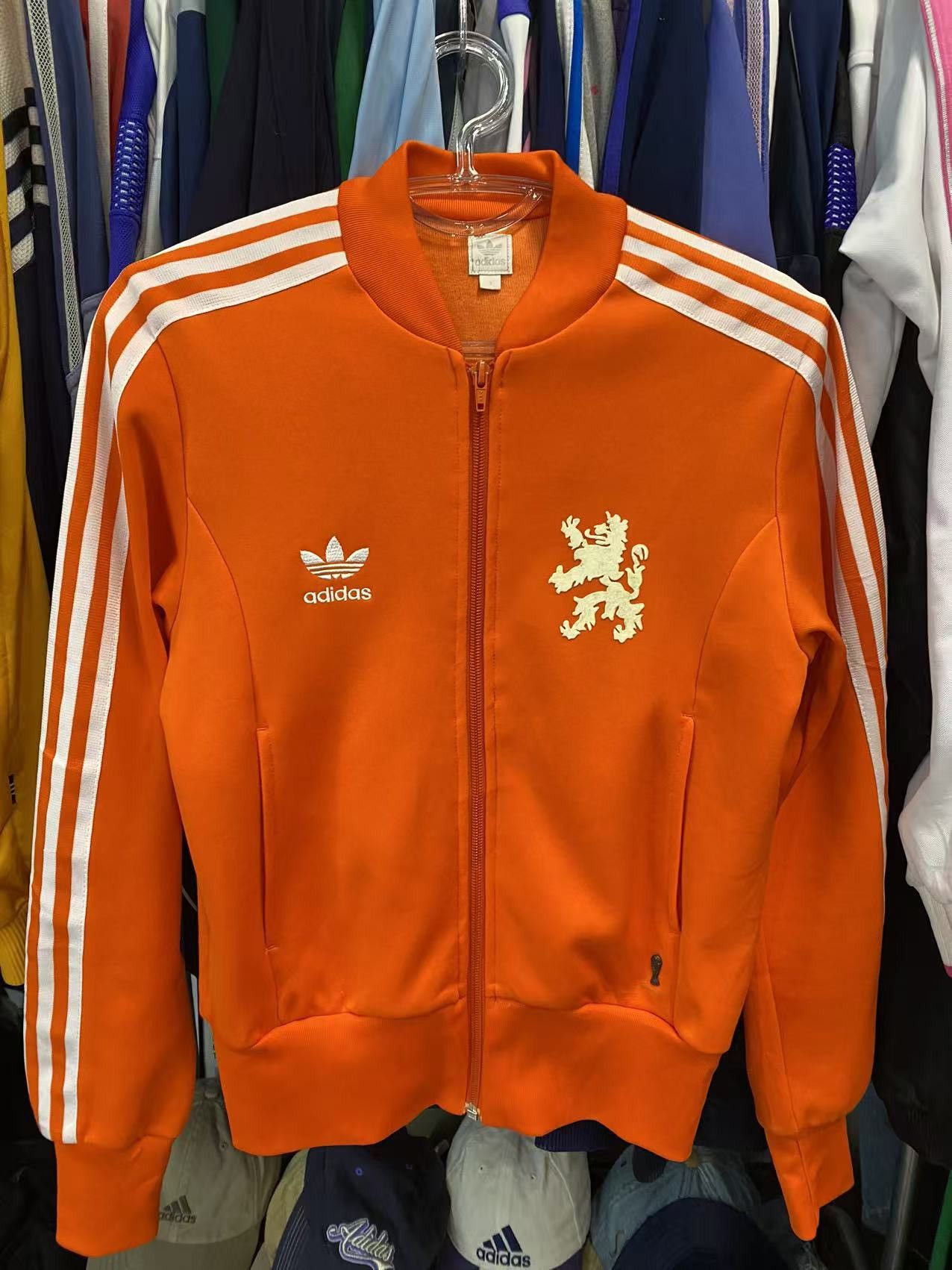 Adidas Adidas FIFA Vintage Top Jacket Size S / US 4 / IT 40 - 1 Thumbnail