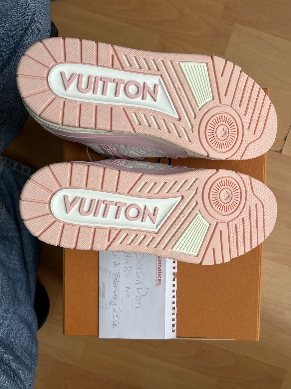 Louis Vuitton Louis Vuitton Trainer Pink US 9 Size US 9 / EU 42 - 9 Thumbnail