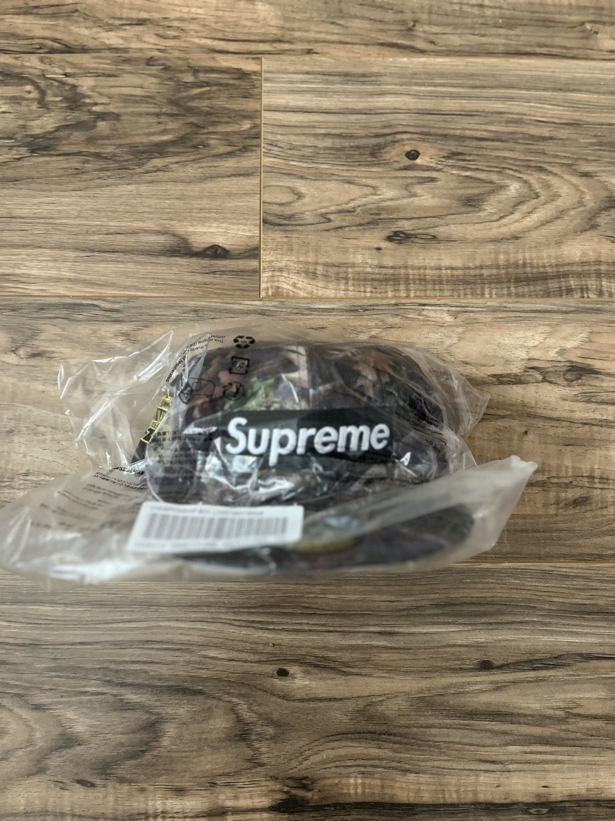 Supreme Supreme Championship Box Logo New Era Hat Size ONE SIZE - 1 Thumbnail