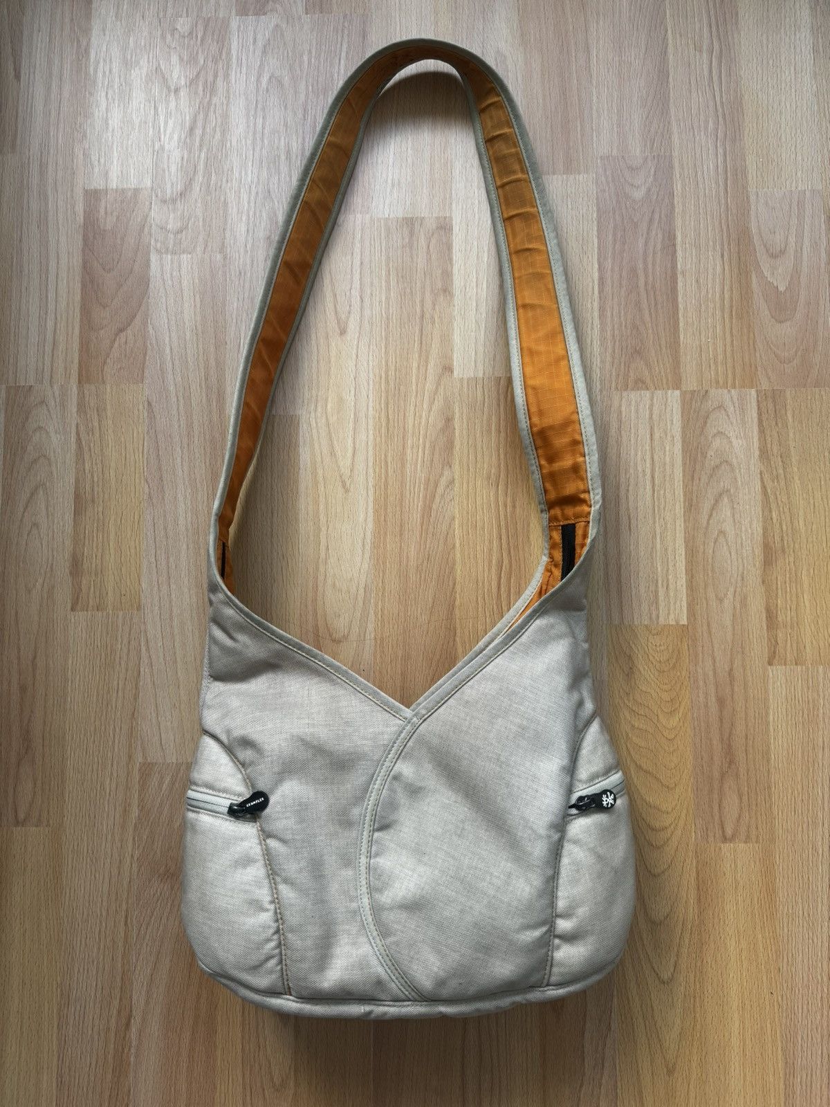 Crumpler × Japanese Brand Vintage Crumpler bag Y2K TT-004 Tummy Tingler Messenger Size 30 - 5 Thumbnail