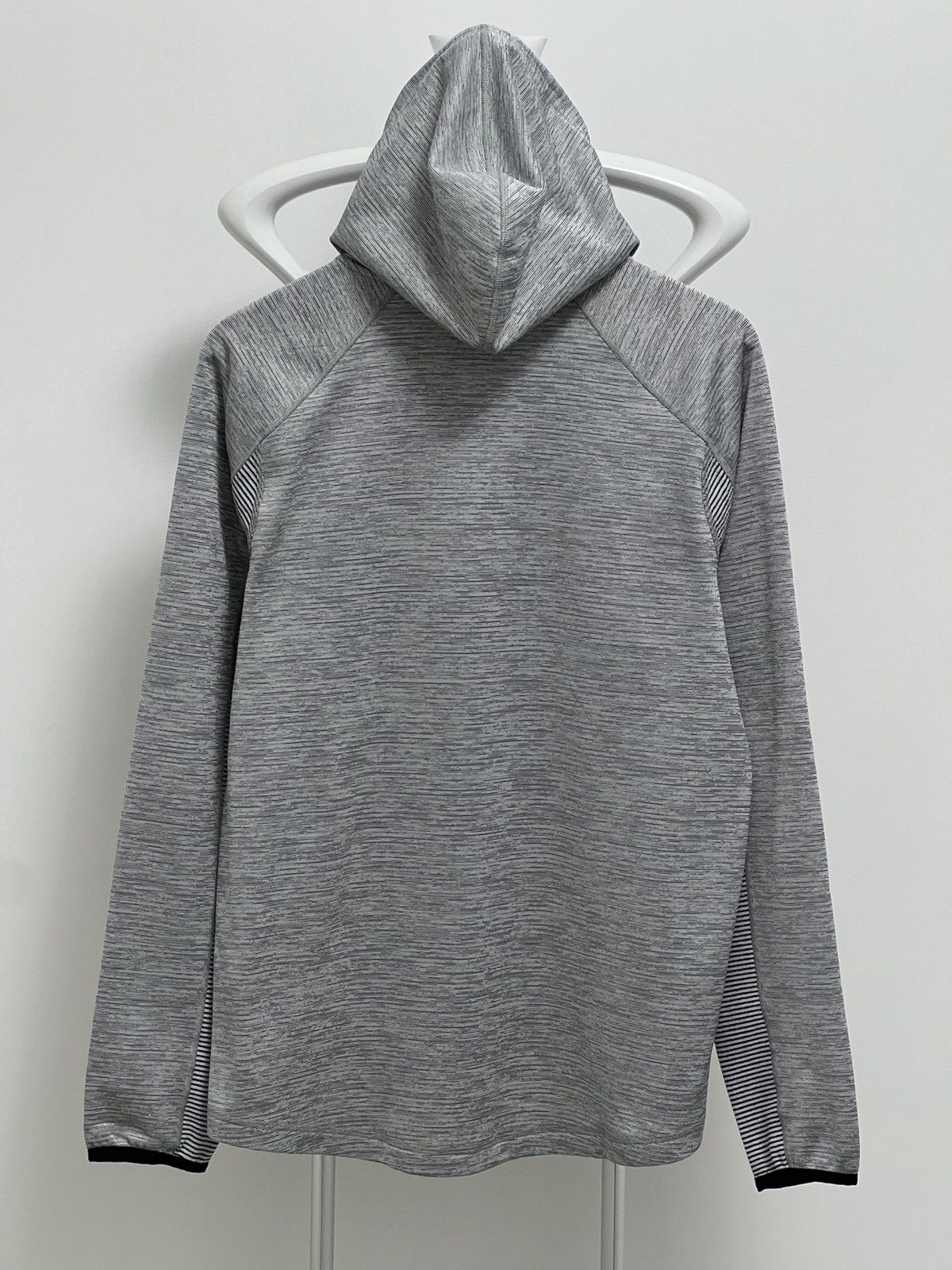 Oakley × Vintage Y2K Oakley Full Zip Hoodie size M Size US M / EU 48-50 / 2 - 12 Thumbnail